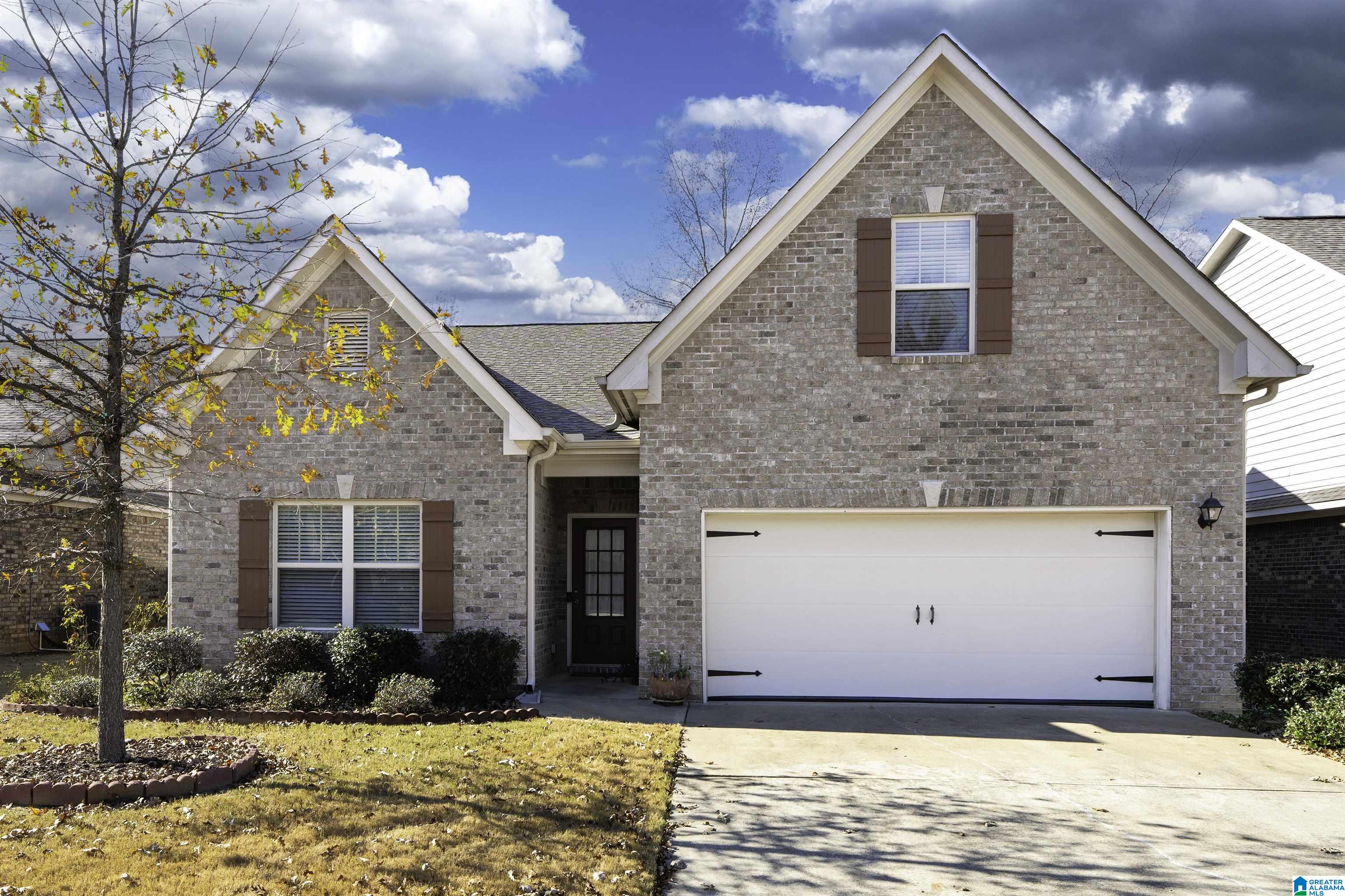 Homes for sale in Helena, AL | 6613 Rice Circle, Helena, AL 35022 | MLS# 21437895