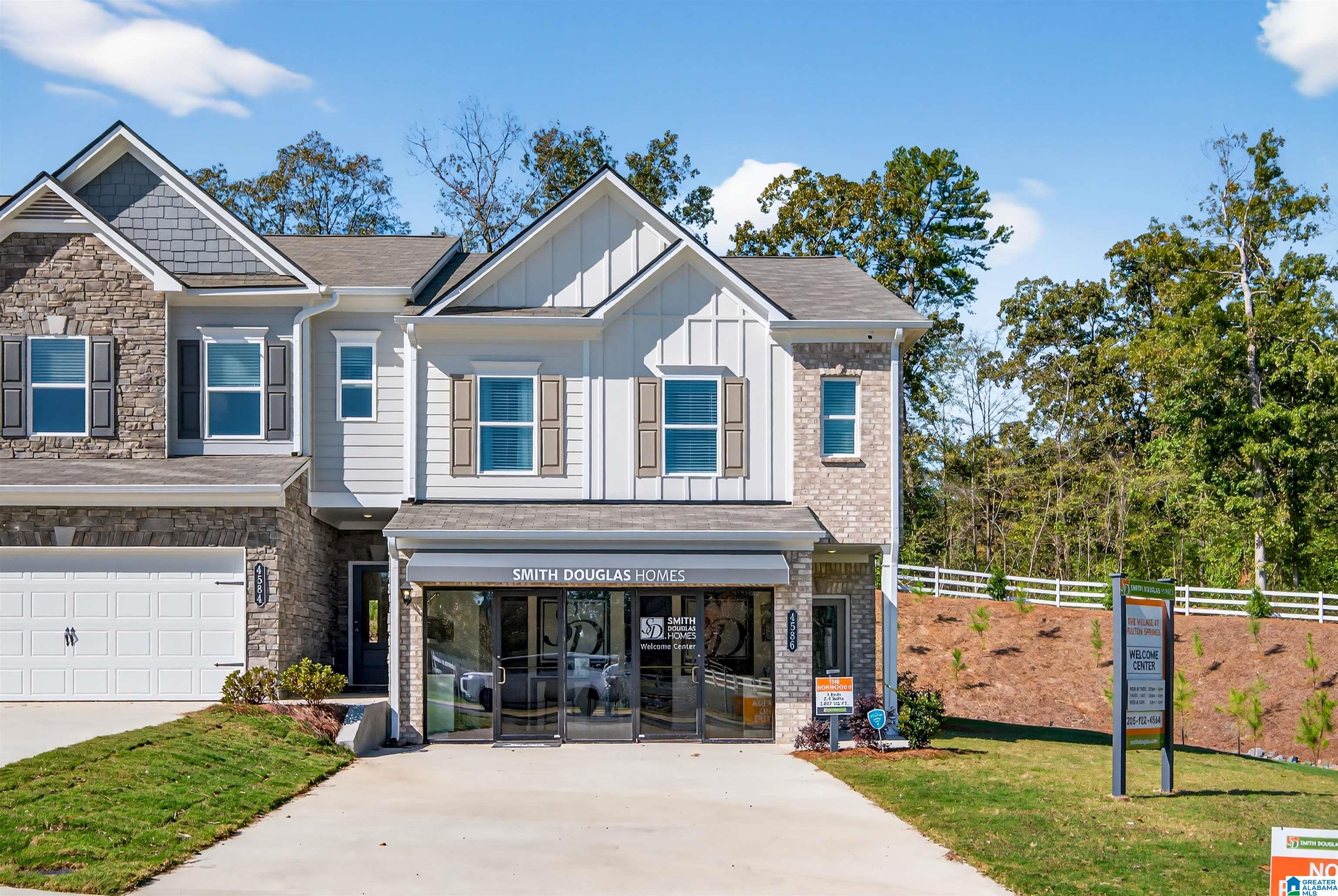 Homes for sale in Fultondale, AL | 4558 Village Springs Square #3, Fultondale, AL 35068 | MLS# 21437981