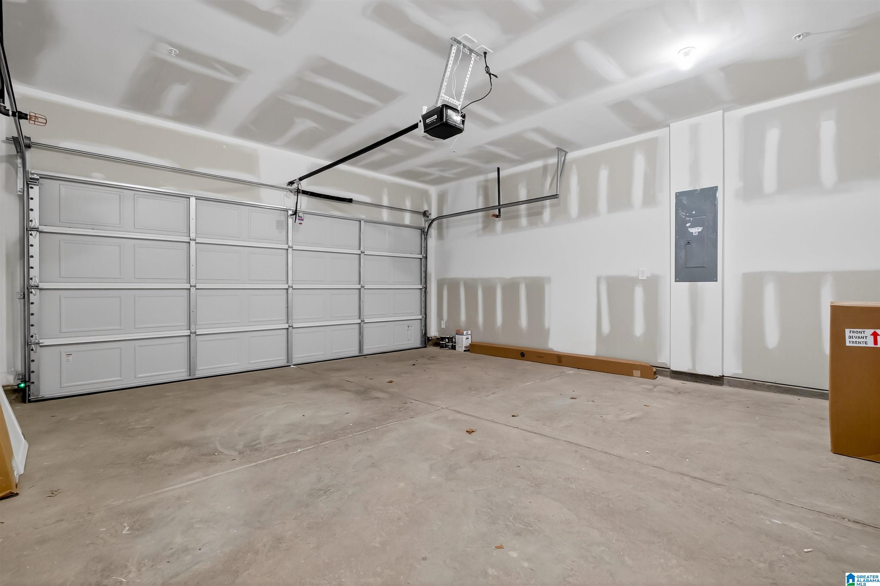 Homes for sale in Fultondale, AL | 4552 Village Springs Square #3, Fultondale, AL 35068 | MLS# 21437983