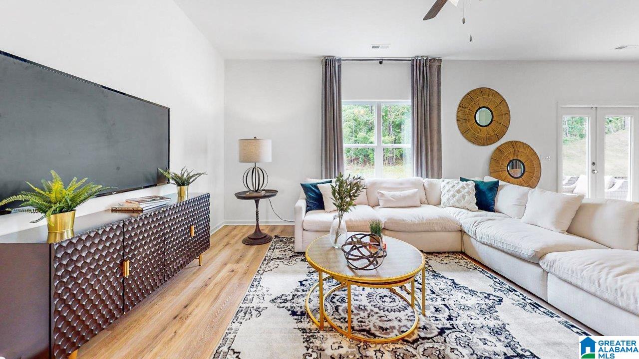 Homes for sale in Chelsea, AL | 2004 Eaton Pl, Chelsea, AL 35043 | MLS# 21437988