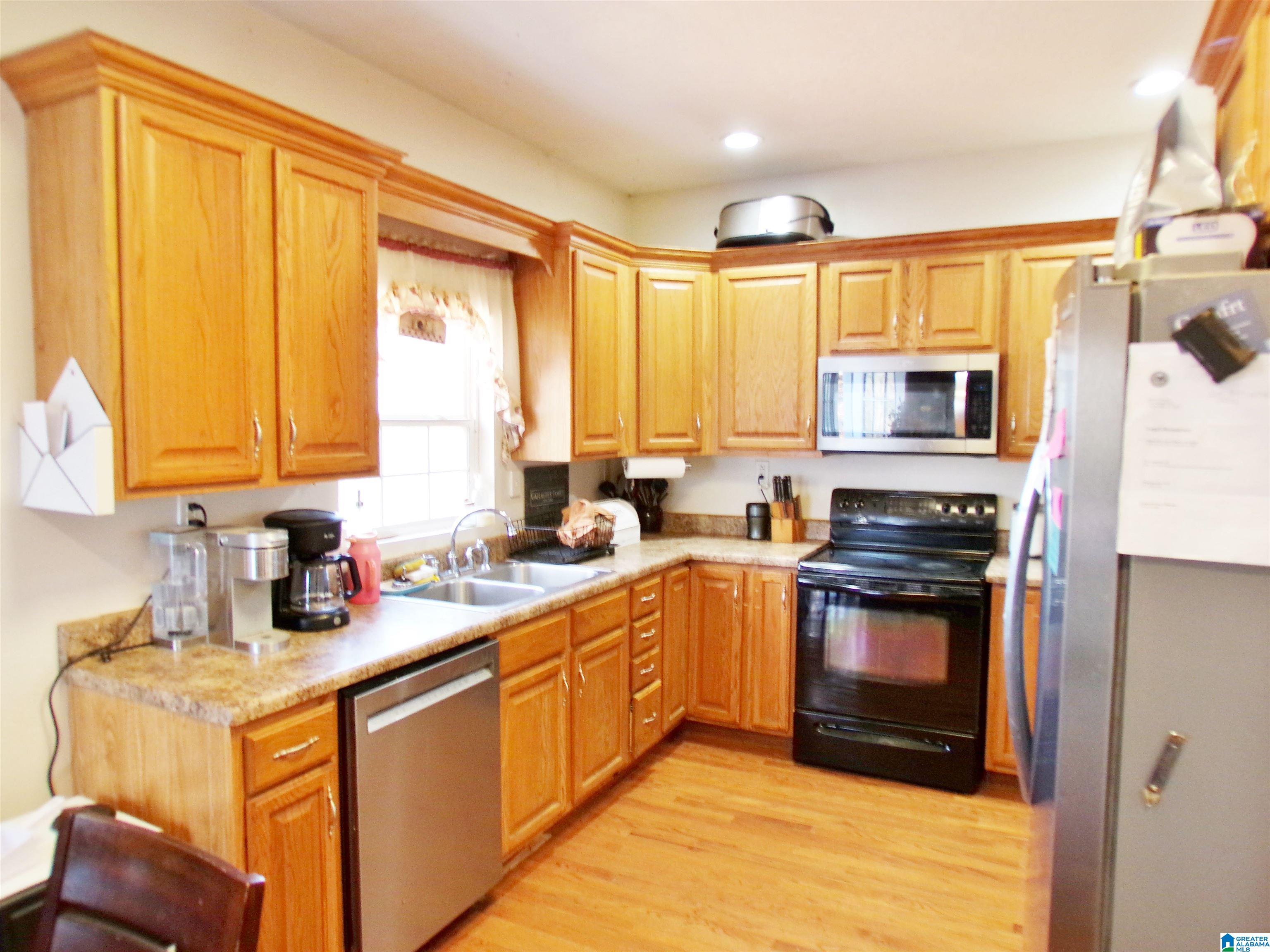 Homes for sale in Jacksonville, AL | 320 Hillside Dr, Jacksonville, AL 36265 | MLS# 21438078