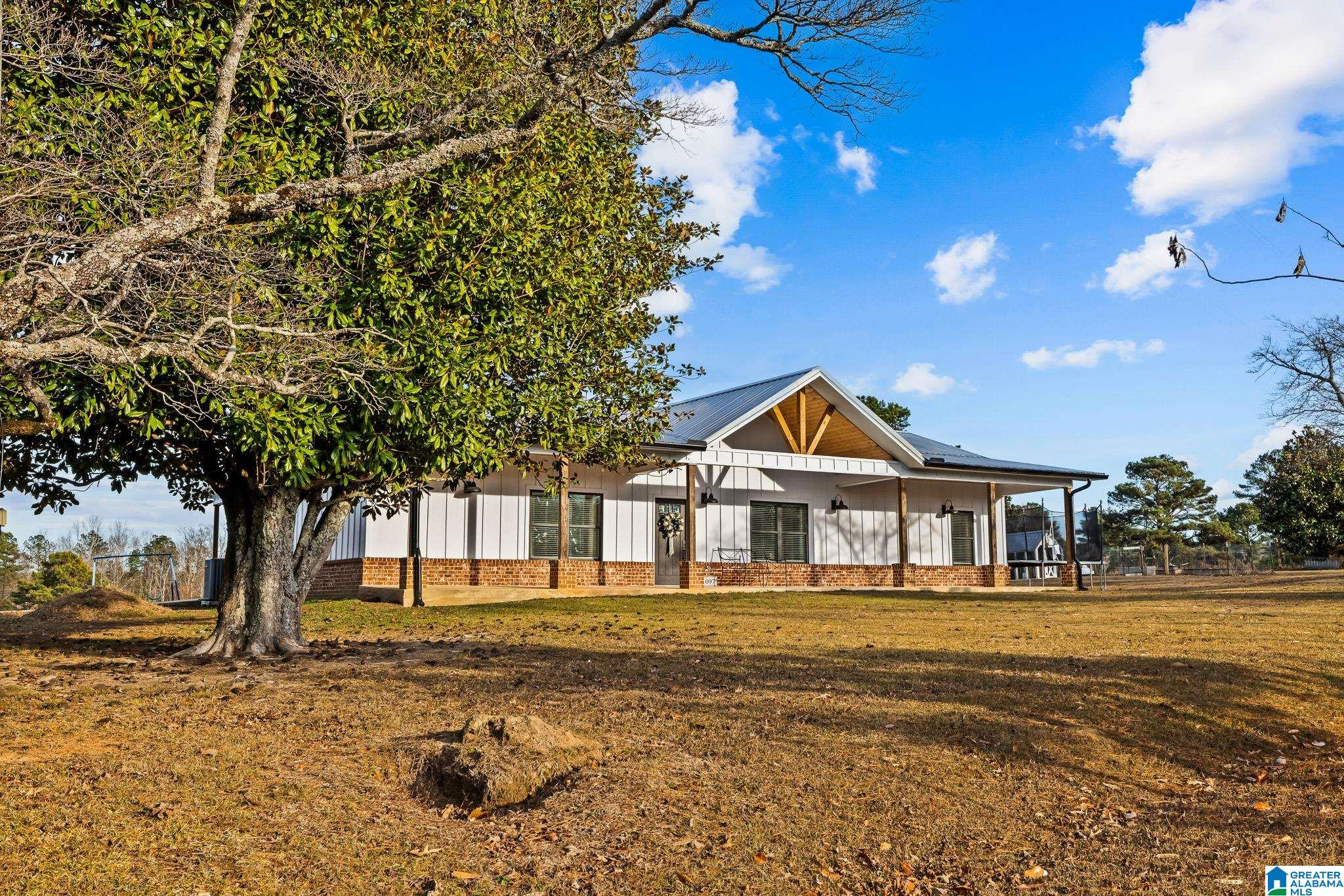 Homes for sale in Springville, AL | 1097 Jones Chapel Road, Springville, AL 35146 | MLS# 21438096