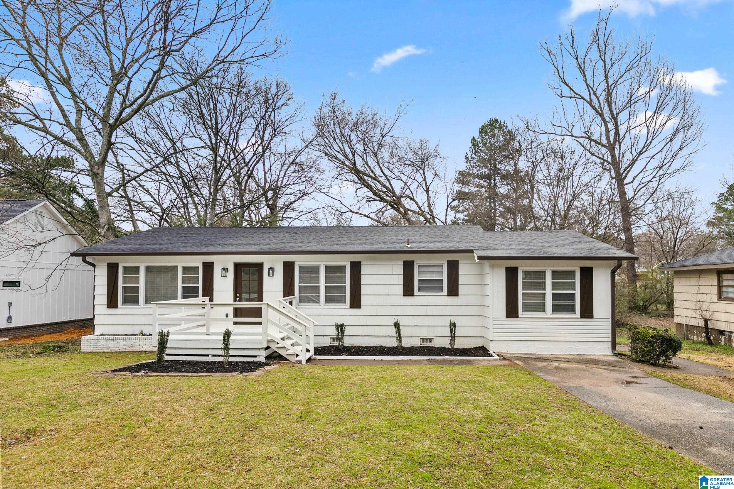 Homes for sale in Birmingham, AL | 428 Orchid Road, Birmingham, AL 35215 | MLS# 21438187