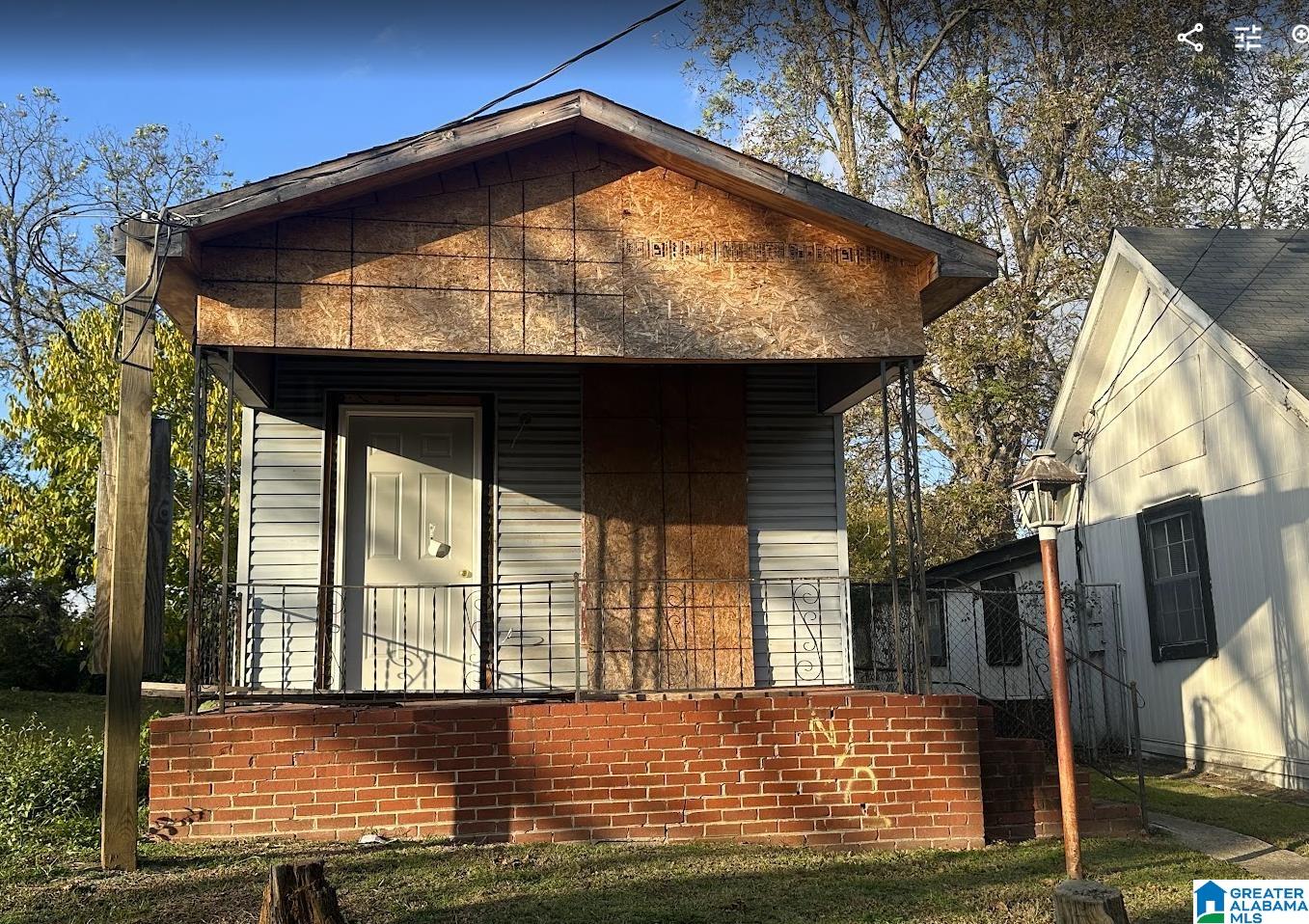 Homes for sale in Birmingham, AL | 1922 10th Street, Birmingham, AL 35214 | MLS# 21438254