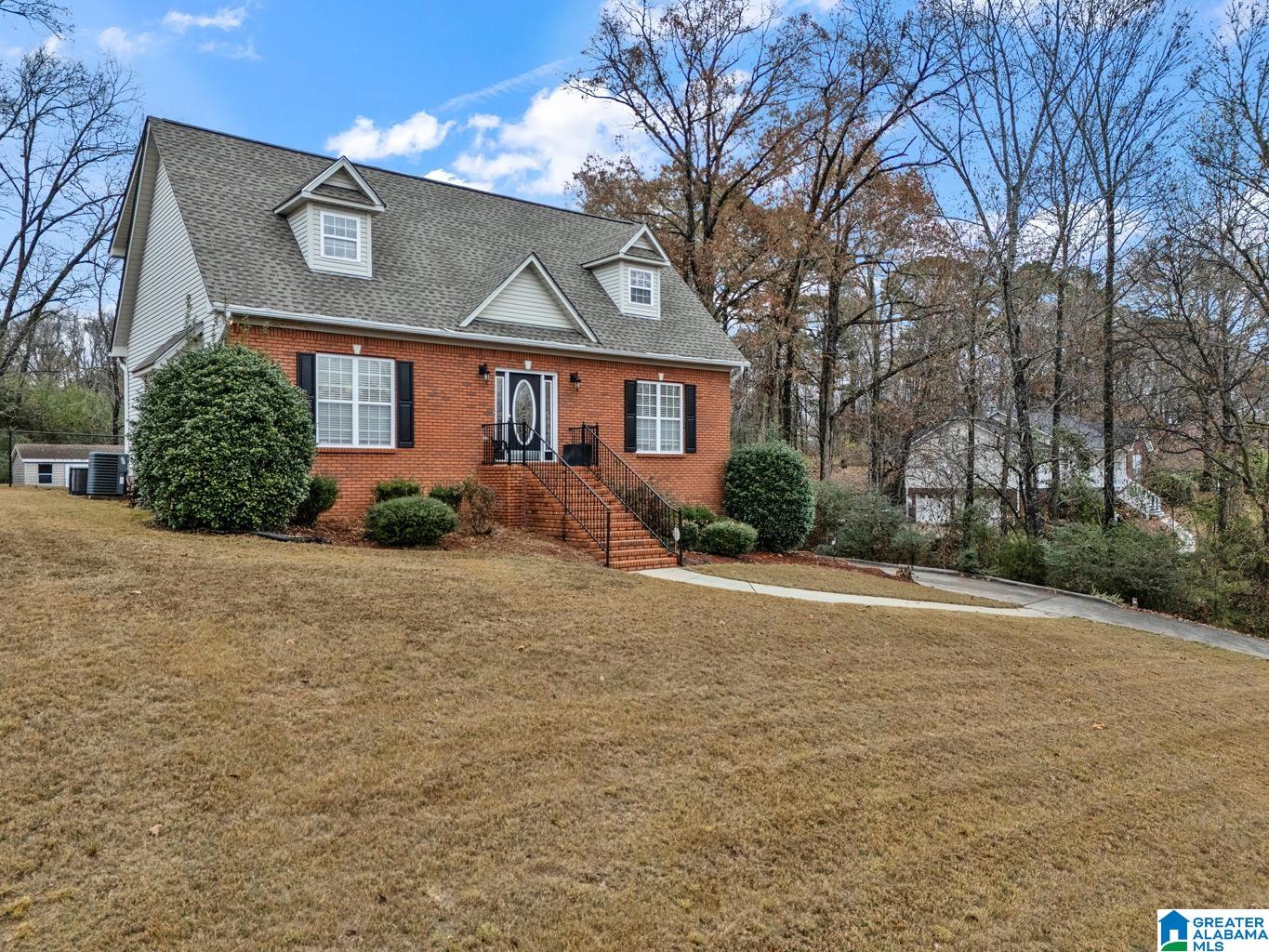 Homes for sale in Warrior, AL | 9053 Sparks Dr, Warrior, AL 35180 | MLS# 21438363