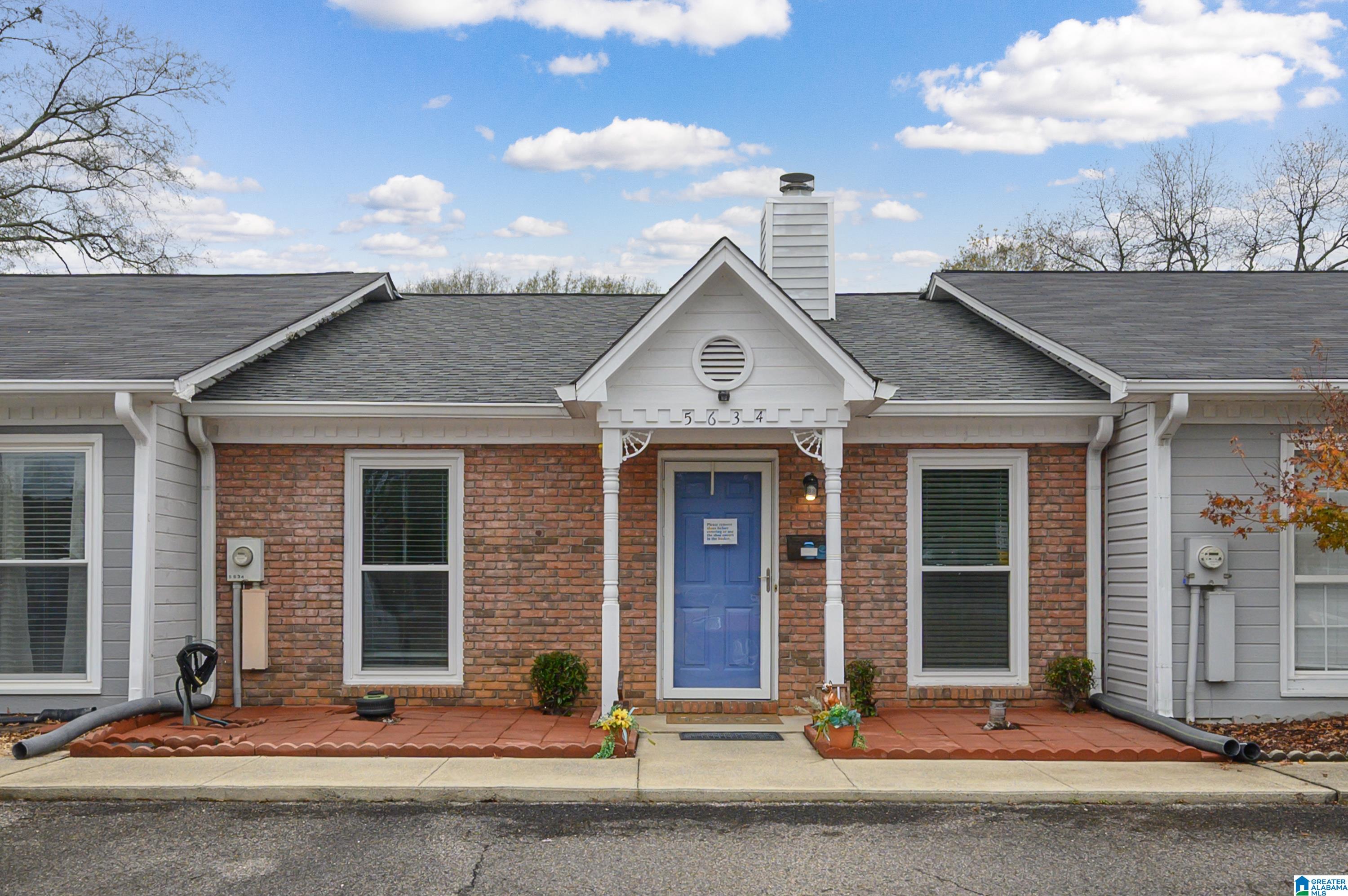 Homes for sale in Gardendale, AL | 5634 Hunter Brook Court, Gardendale, AL 35071 | MLS# 21438458