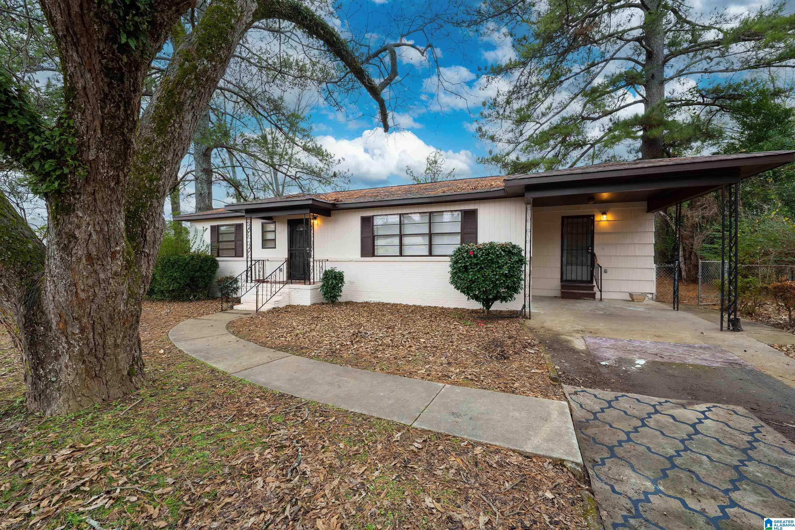 Homes for sale in Birmingham, AL | 473 Gene Reed Road, Birmingham, AL 35215 | MLS# 21438507