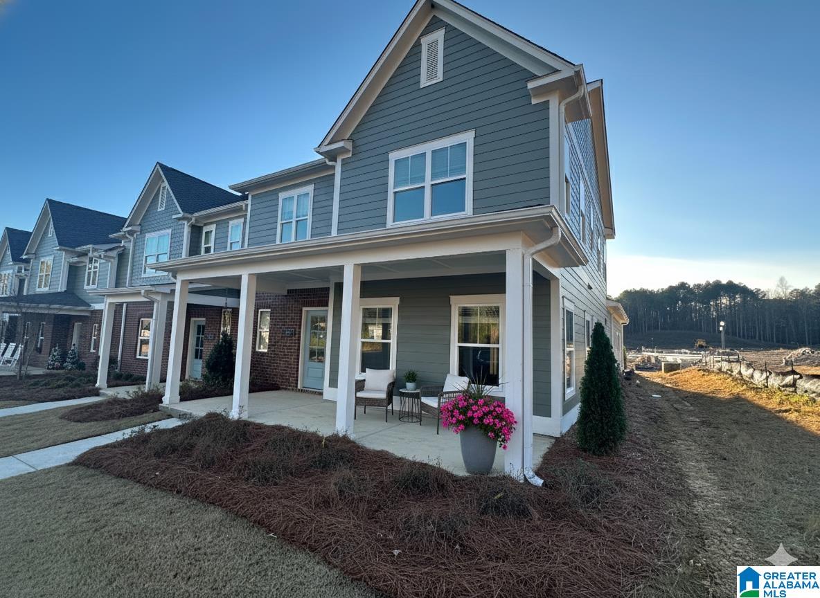 Homes for sale in Leeds, AL | 1014 Unali Townes Loop E, Leeds, AL 35094 | MLS# 21438536