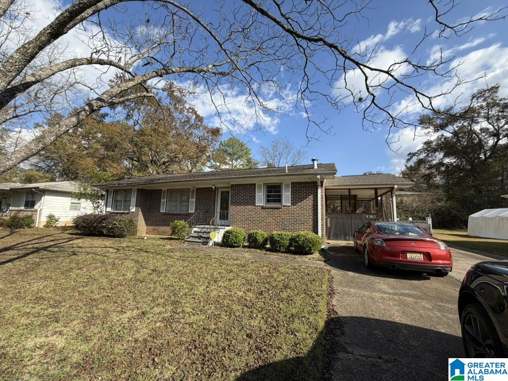 Homes for sale in Hueytown, AL | 108 Branch Street, Hueytown, AL 35023 | MLS# 21438538