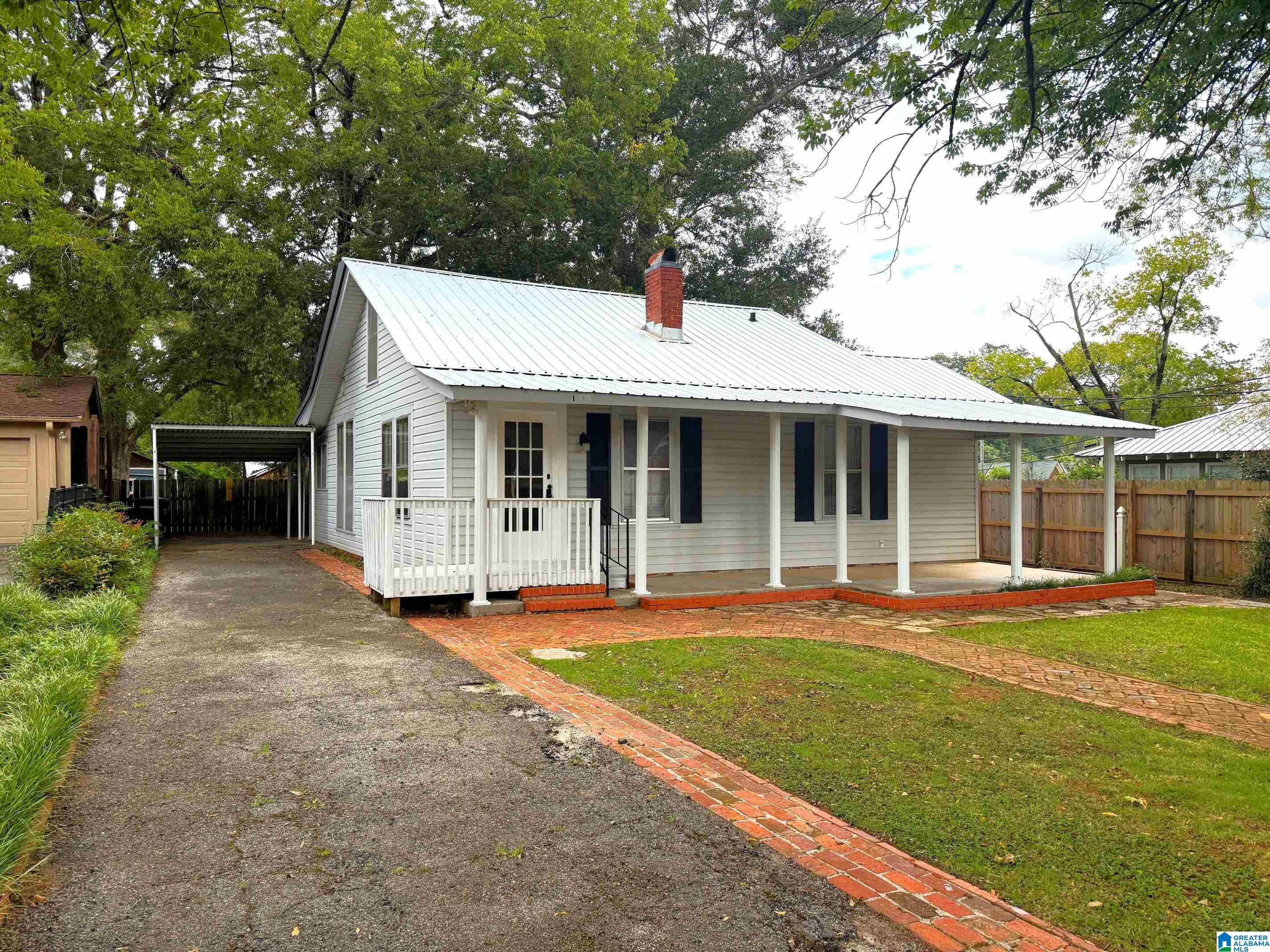 Homes for sale in Montevallo, AL | 1030 Moody Street, Montevallo, AL 35115 | MLS# 21438670