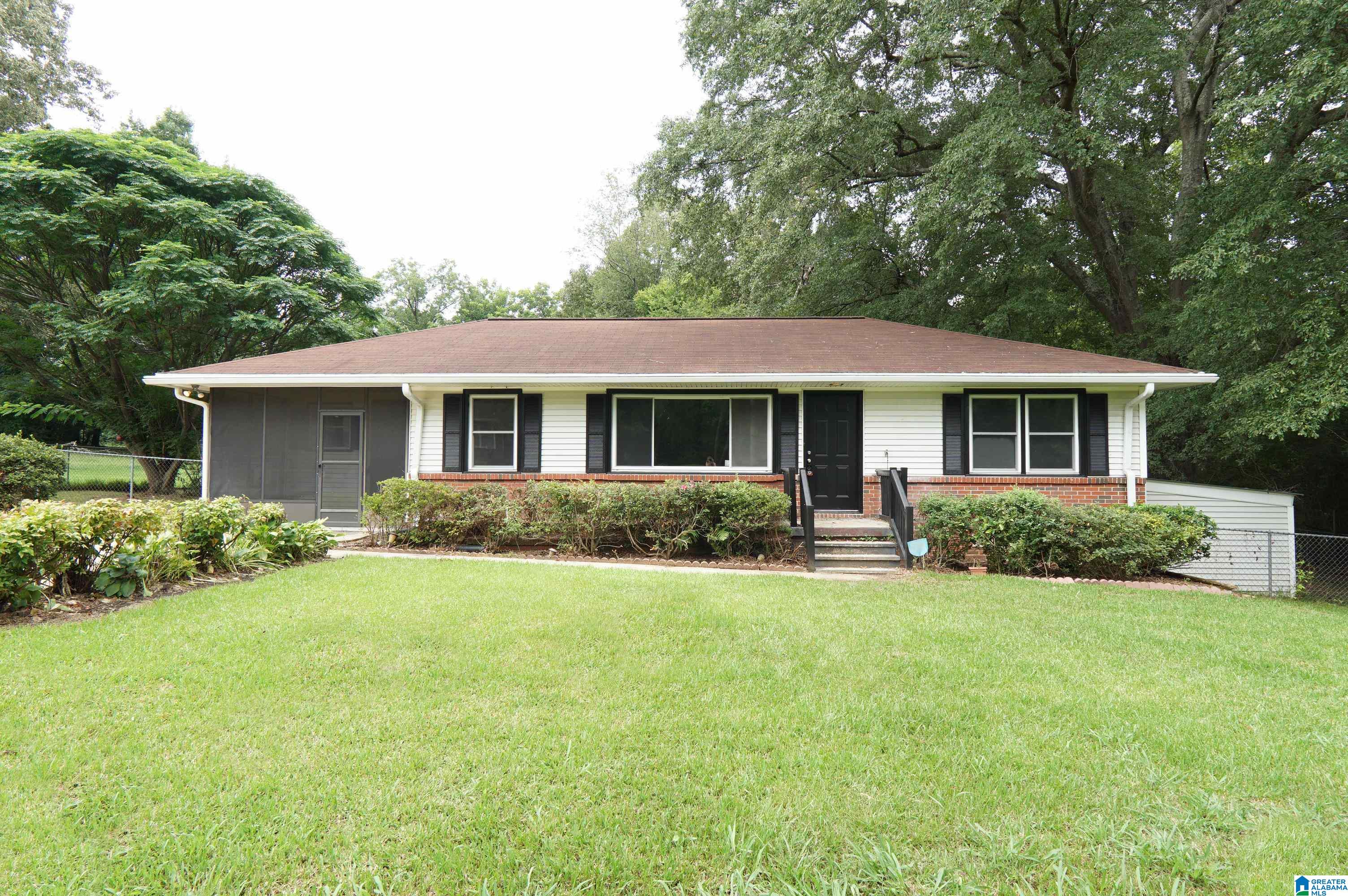 Homes for sale in Birmingham, AL | 1533 Choctaw Dr, Birmingham, AL 35214 | MLS# 21438704