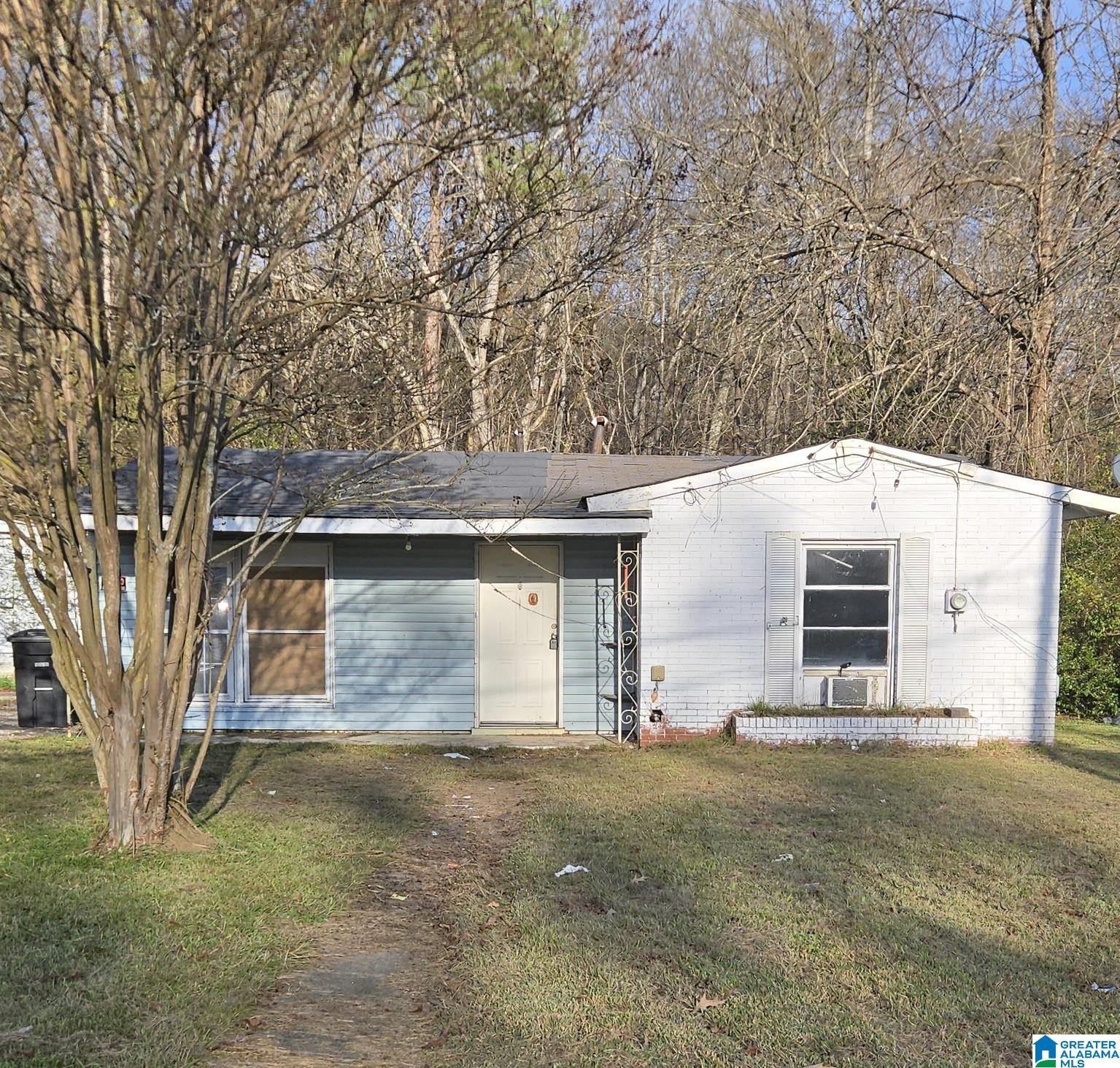 Homes for sale in Gadsden, AL | 208 Springdale Road, Gadsden, AL 35901 | MLS# 21438732