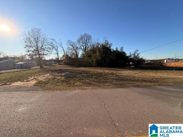 Homes for sale in Fultondale, AL | 1204 Old Walker Chapel Road, Fultondale, AL 35068 | MLS# 21438748