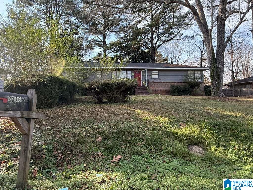 Homes for sale in Center Point, AL | 2316 3rd Street Ne, Center Point, AL 35215 | MLS# 21438777