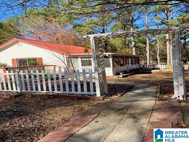 Homes for sale in Pell City, AL | 205 Dickey Dr, Pell City, AL 35128 | MLS# 21438820