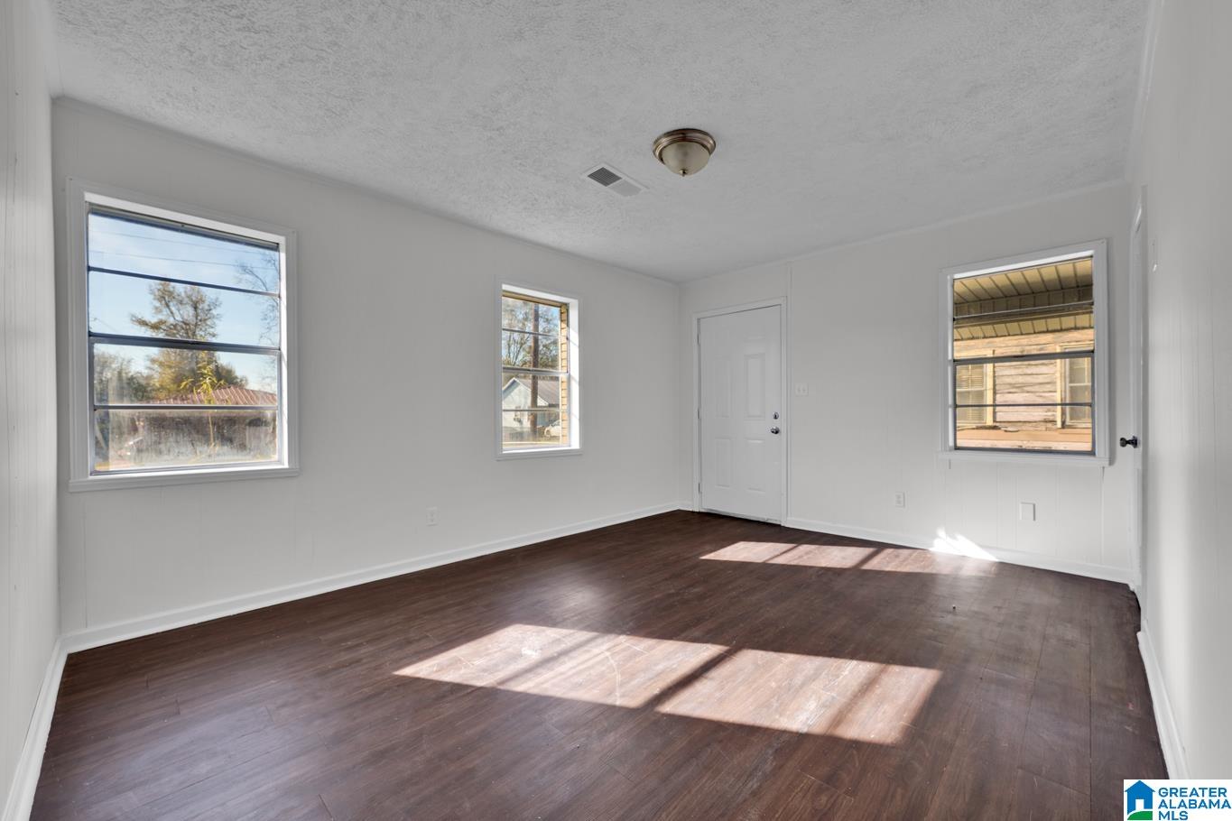 Homes for sale in Tuscaloosa, AL | 2 Washington Square, Tuscaloosa, AL 35401 | MLS# 21438869