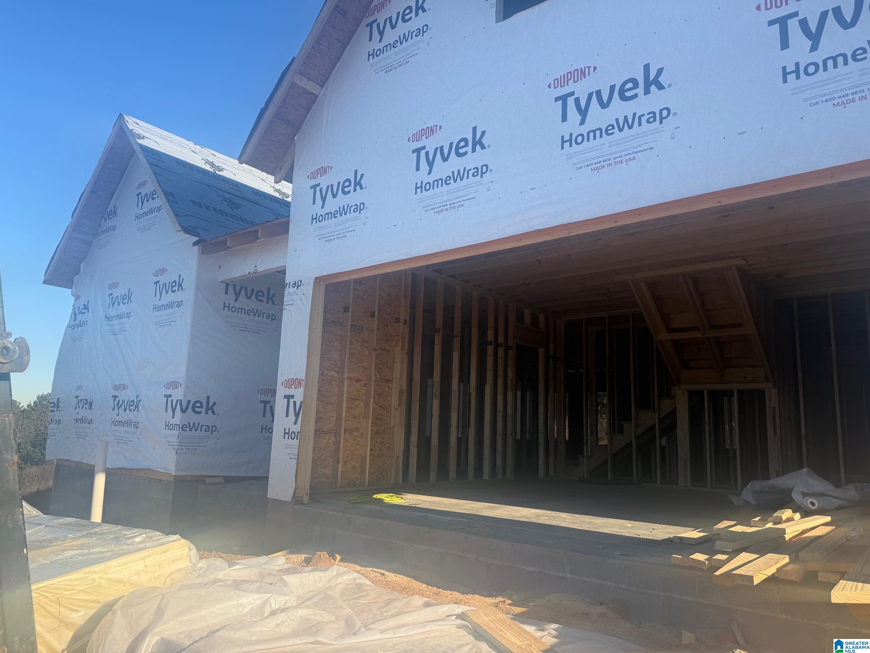 Homes for sale in Fultondale, AL | 3687 Vanderbilt Way, Fultondale, AL 35068 | MLS# 21438914