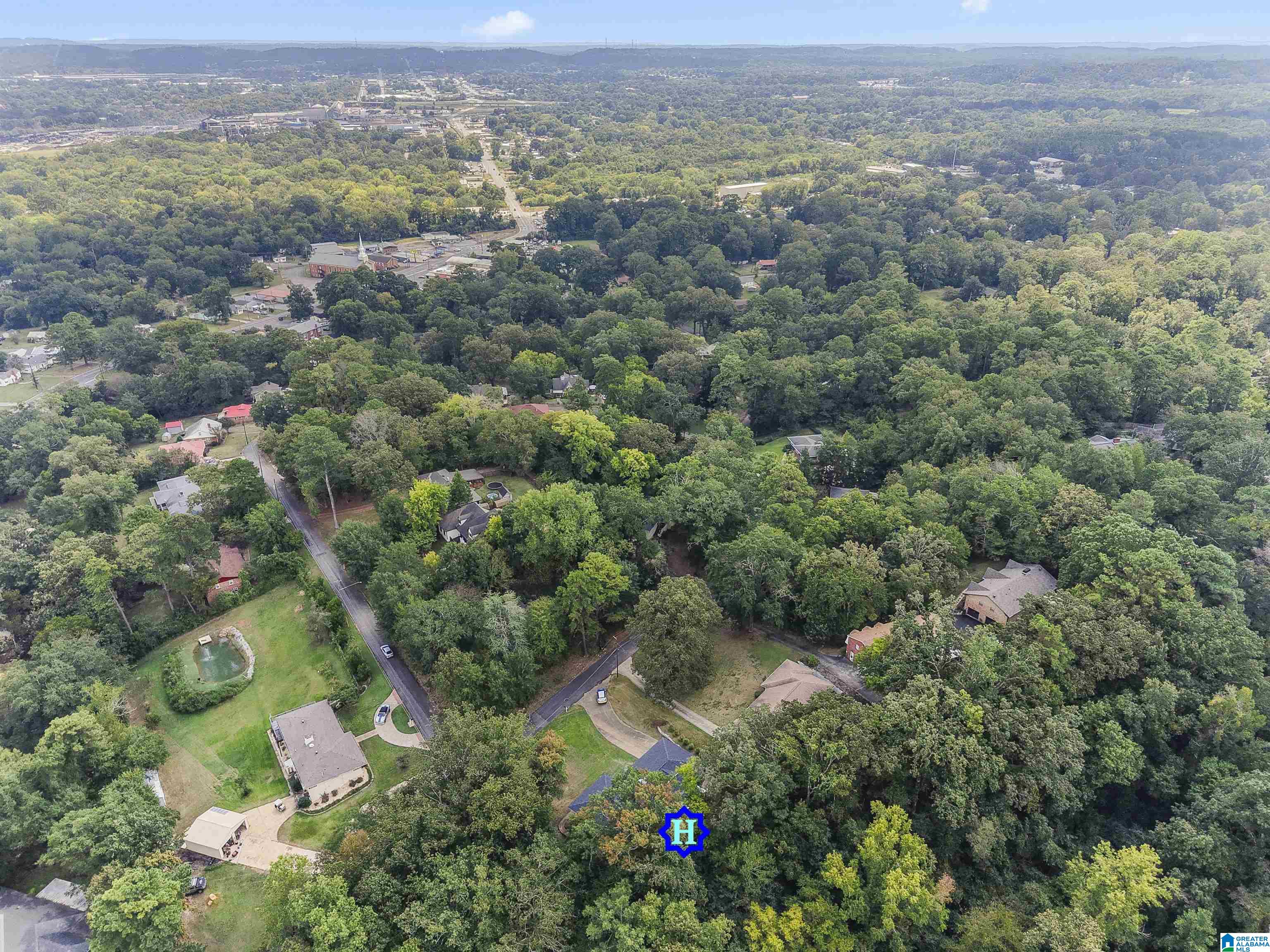 Homes for sale in Hueytown, AL | 3034 Devon Road, Hueytown, AL 35023 | MLS# 21438936