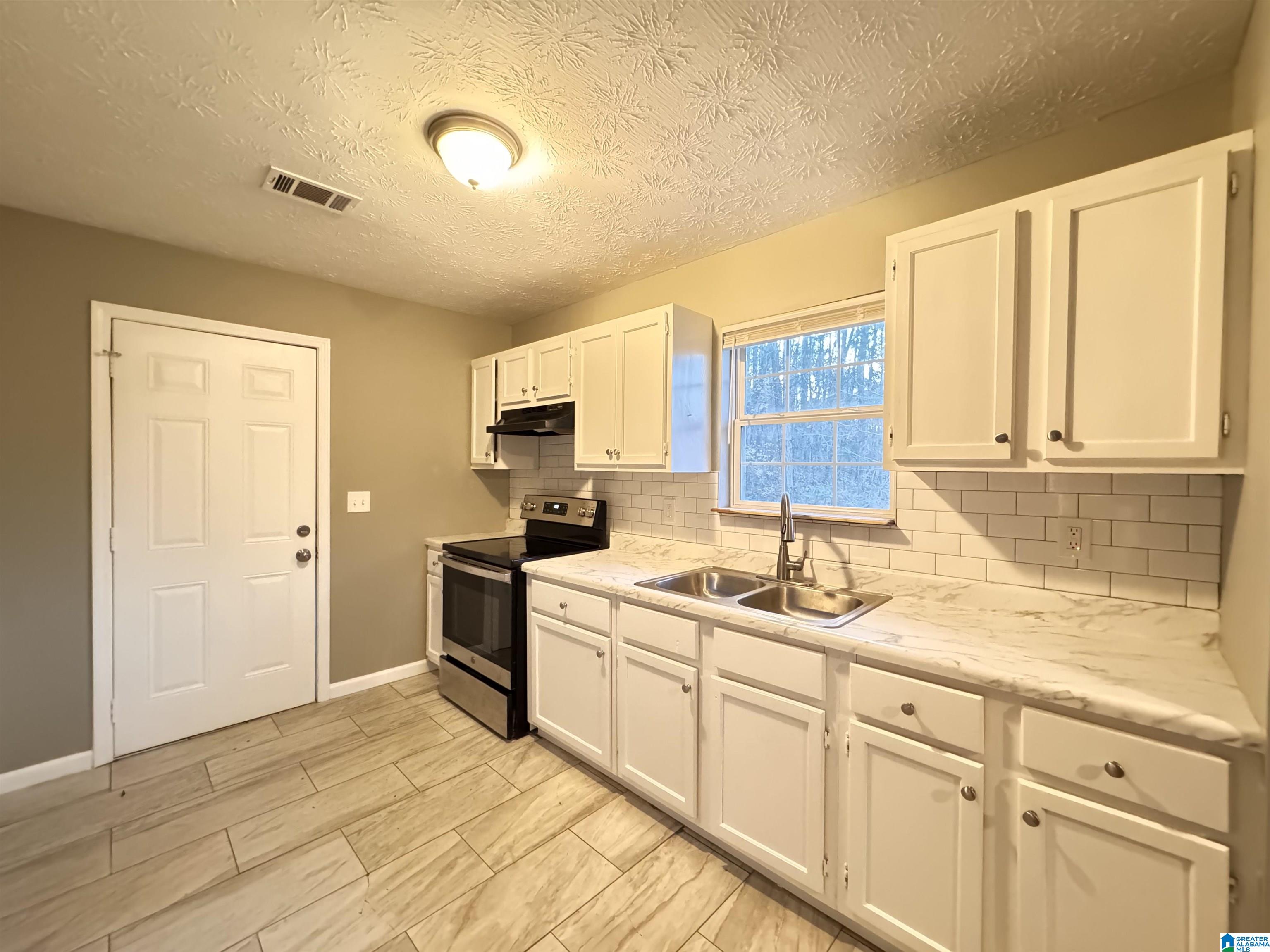Homes for sale in Talladega, AL | 288 Smith Lane, Talladega, AL 35160 | MLS# 21439032