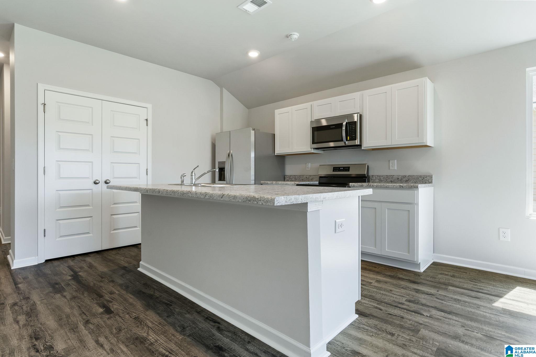 Homes for sale in Eastaboga, AL | 60 Skyline Loop, Eastaboga, AL 36260 | MLS# 21439115