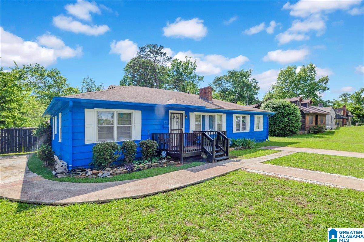Homes for sale in Midfield, AL | 137 Brookwood Road W, Midfield, AL 35228 | MLS# 21439297