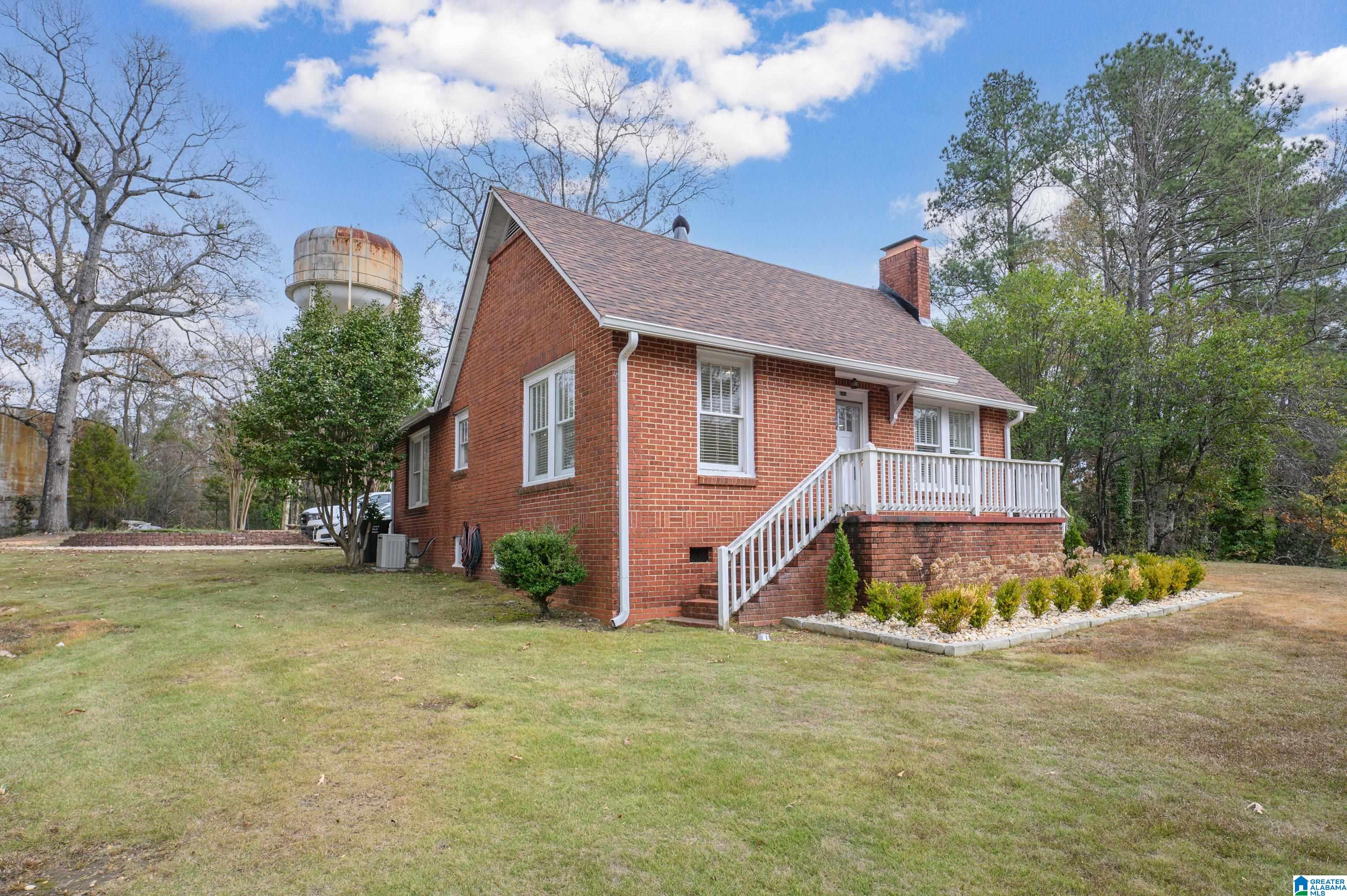 Homes for sale in Clanton, AL | 600 7Th Street N, Clanton, AL 35045 | MLS# 21439383