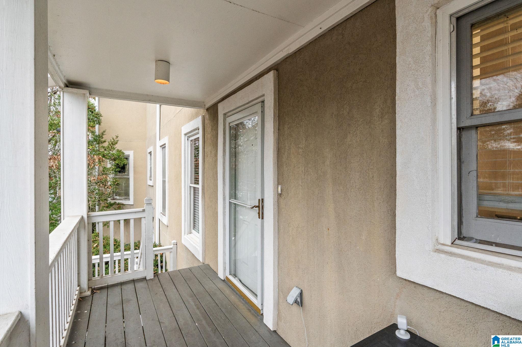 Homes for sale in Hoover, AL | 5422 Whisper Wood Circle, Hoover, AL 35226 | MLS# 21439469