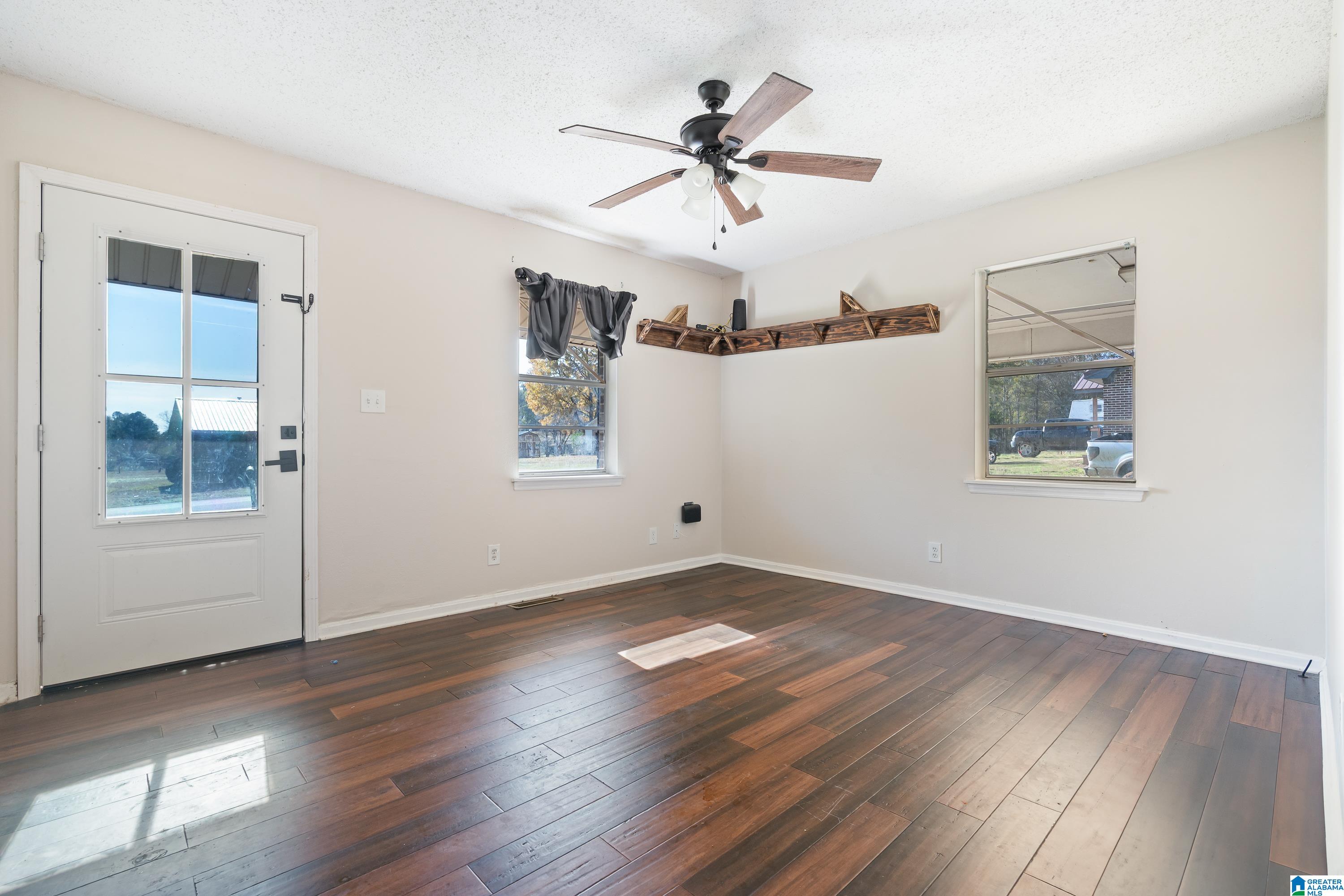 Homes for sale in Brent, AL | 328 Circlewood Dr, Brent, AL 35034 | MLS# 21439501