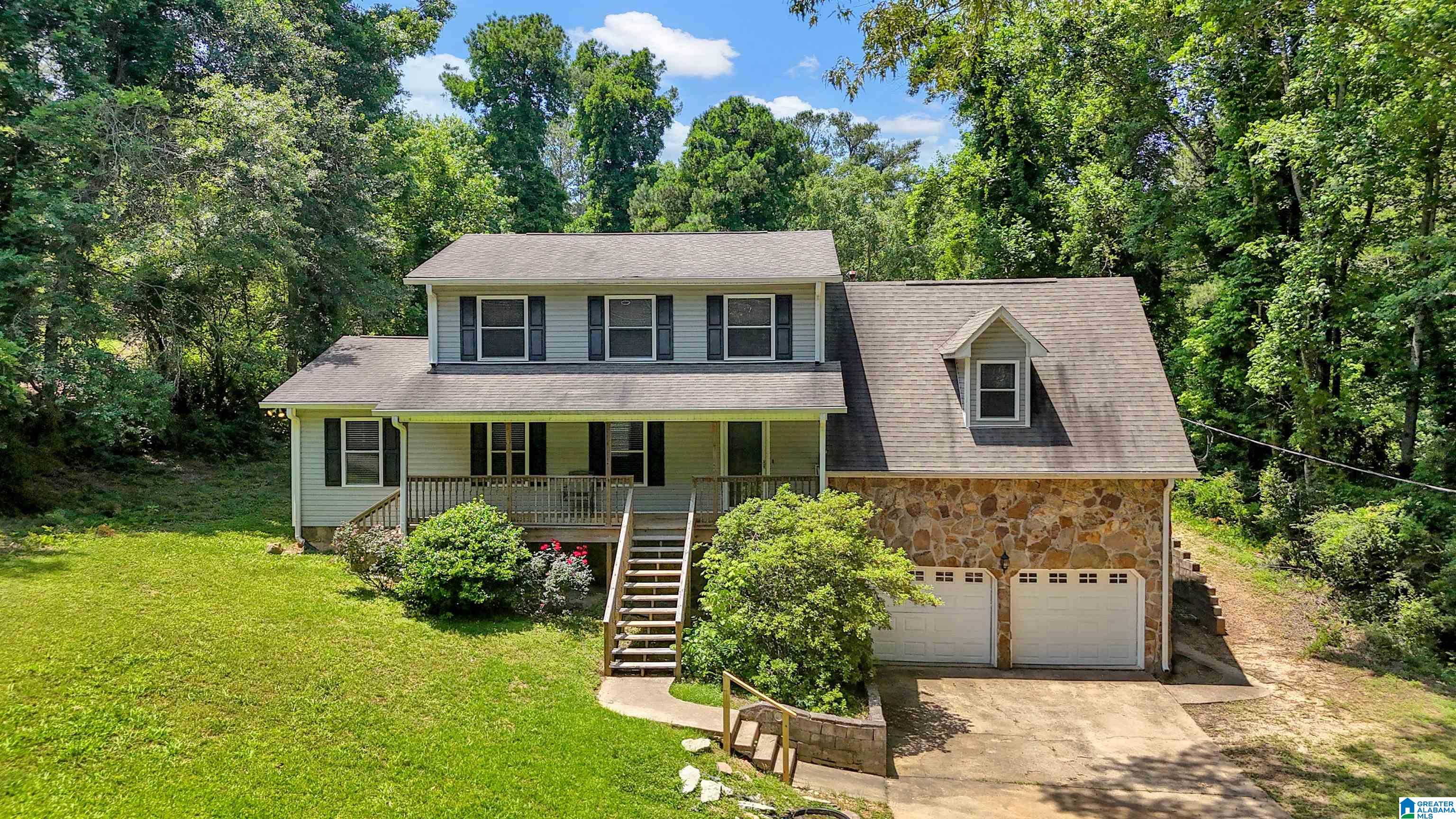 Homes for sale in Trussville, AL | 7371 Thomas Hall Dr, Trussville, AL 35173 | MLS# 21439535