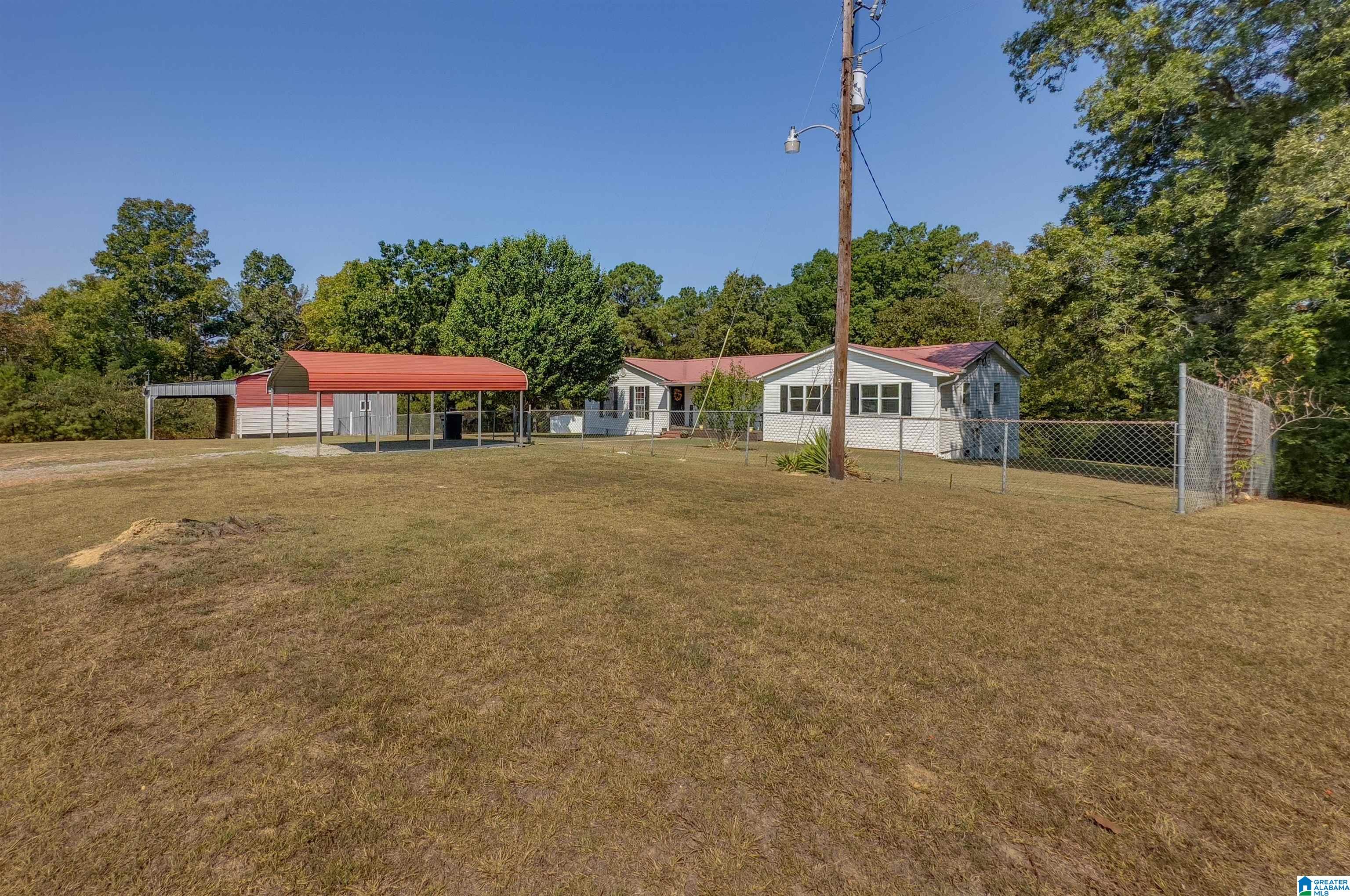 Homes for sale in Jemison, AL | 468 County Road 132, Jemison, AL 35085 | MLS# 21439556