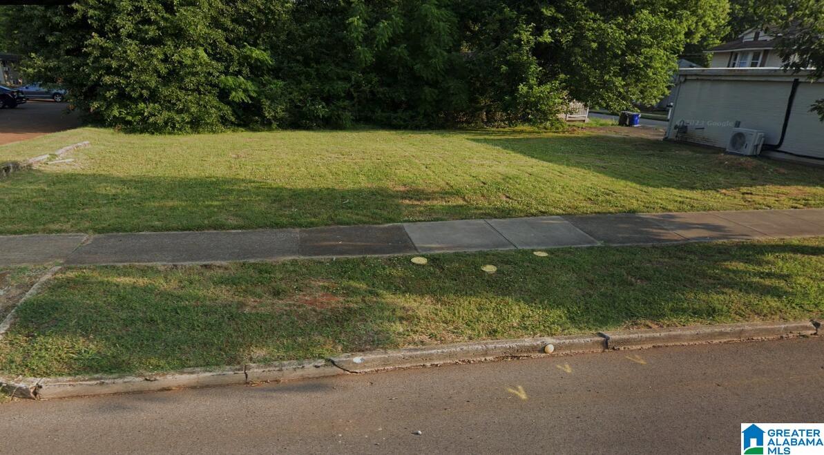 Homes for sale in Florence, AL | 527 E Tuscaloosa Street, Florence, AL 35630 | MLS# 21439644