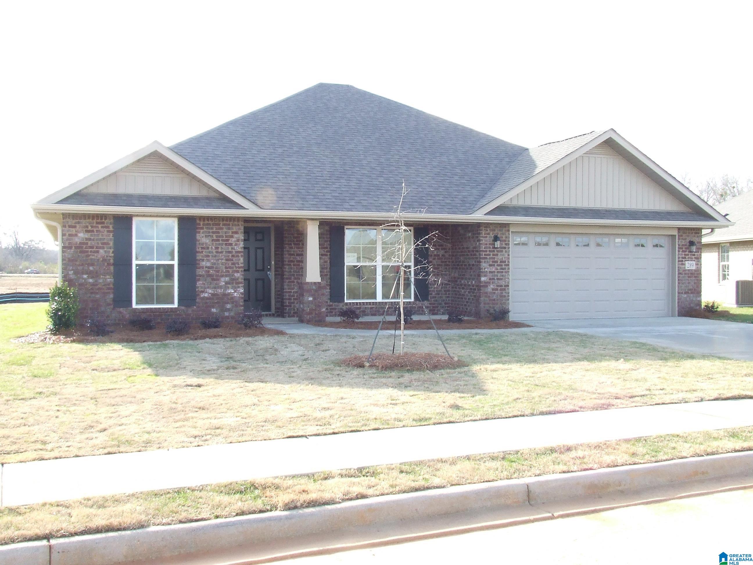 Homes for sale in Montevallo, AL | 409 Yorktown Court, Montevallo, AL 35115 | MLS# 21439811