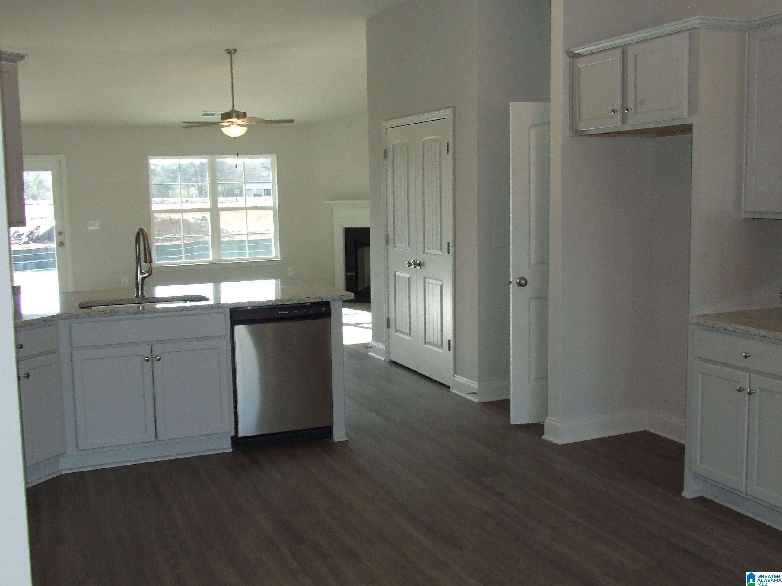 Homes for sale in Montevallo, AL | 409 Yorktown Court, Montevallo, AL 35115 | MLS# 21439811