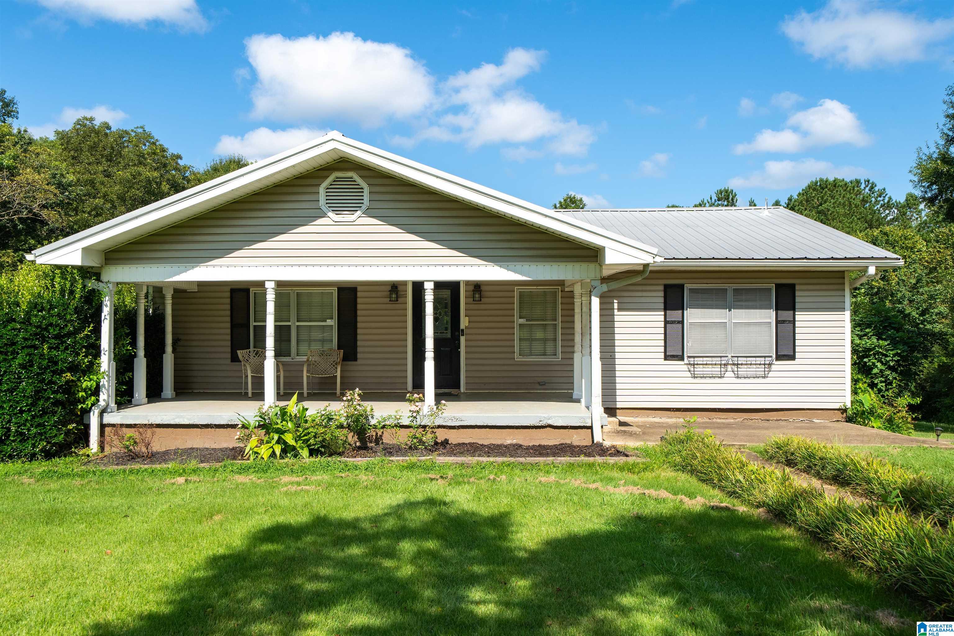 Homes for sale in Odenville, AL | 100 Twin Pine Circle, Odenville, AL 35120 | MLS# 21439898