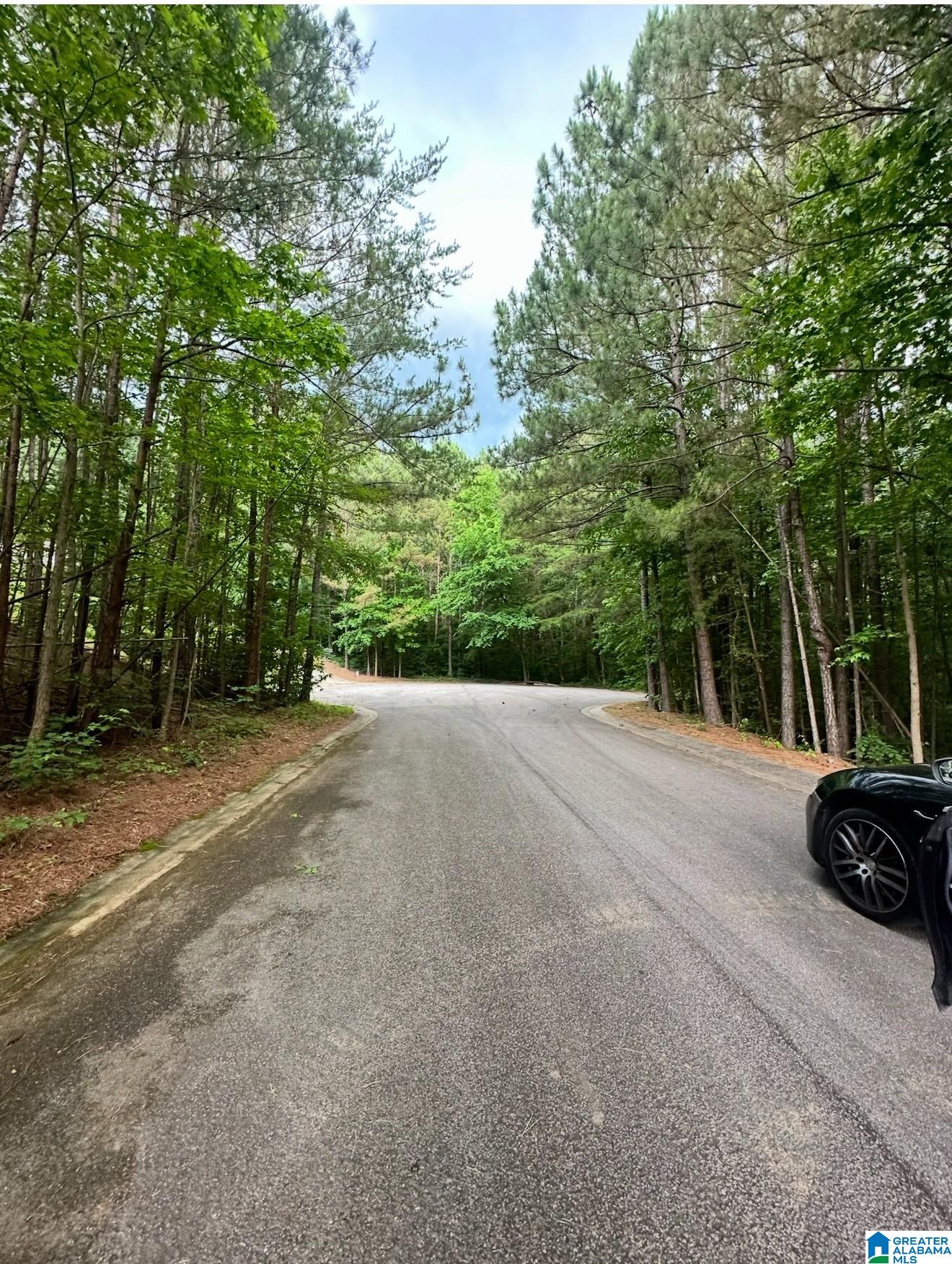 Homes for sale in Pinson, AL | 5709 Bent Creek Dr, Pinson, AL 35126 | MLS# 21439907