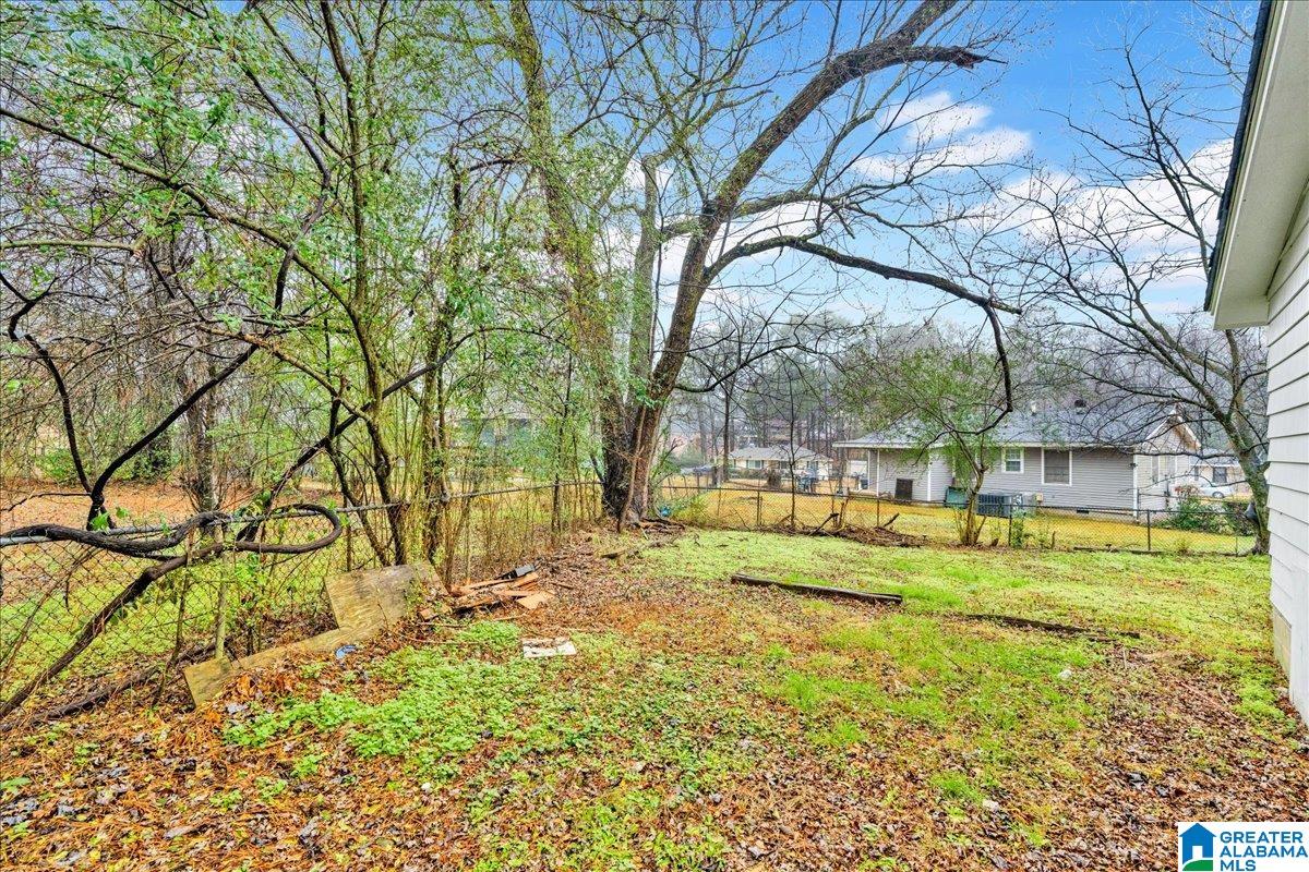 Homes for sale in Center Point, AL | 1712 4th Pl Nw, Center Point, AL 35215 | MLS# 21439920