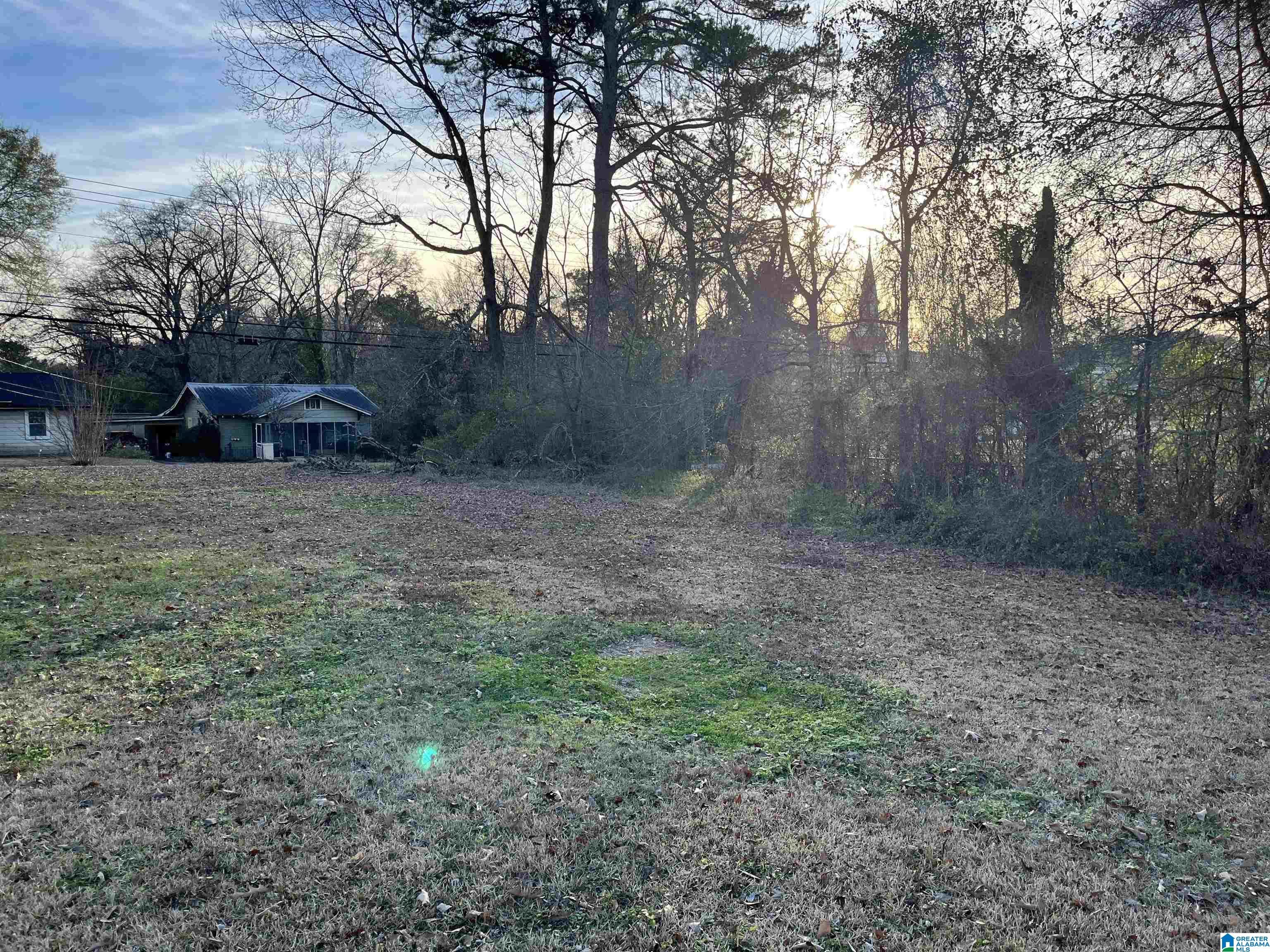 Homes for sale in Hueytown, AL | 107 Dabbs Avenue, Hueytown, AL 35023 | MLS# 21439978