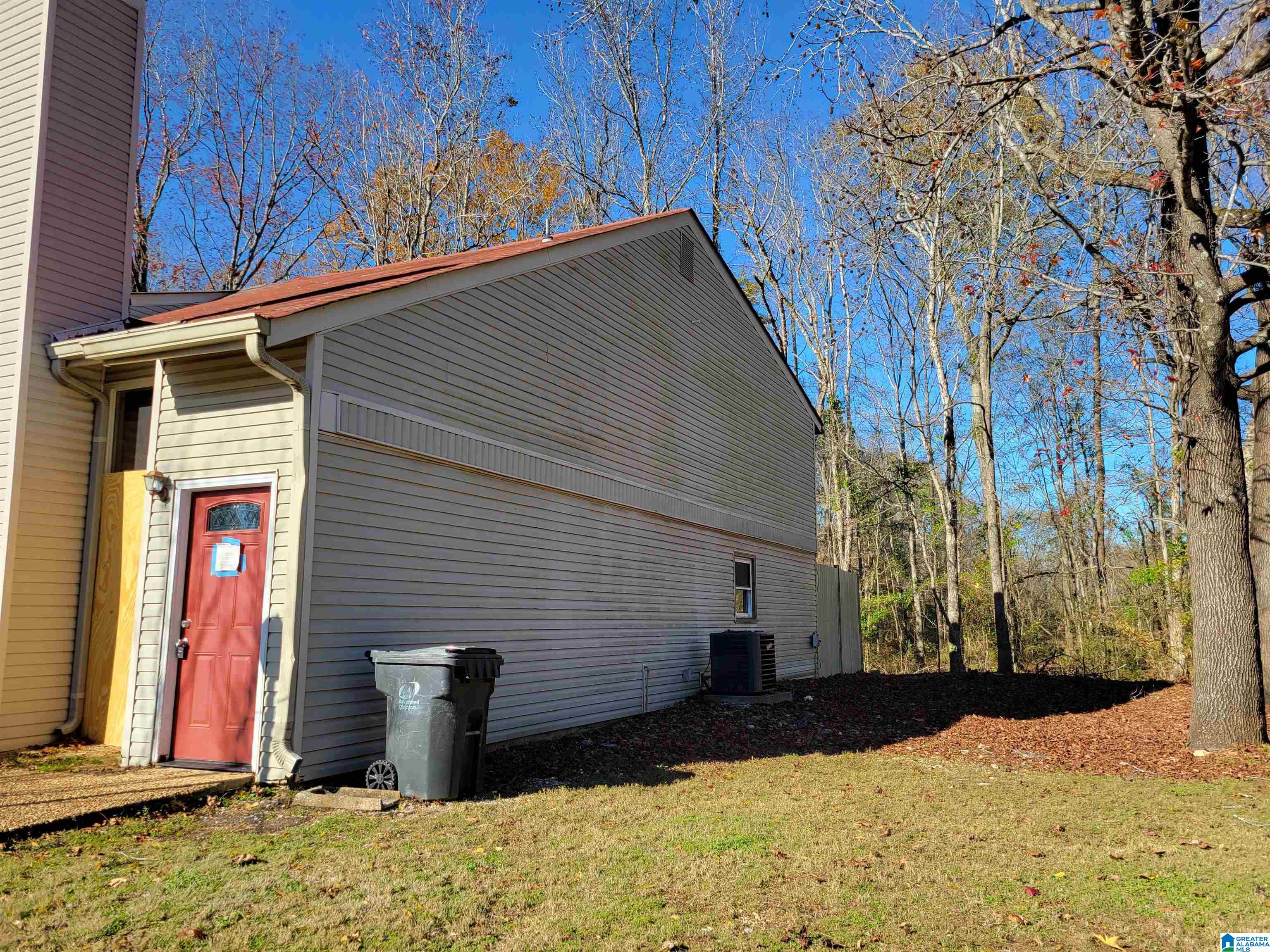 Homes for sale in Pelham, AL | 1892 Chandalar Court, Pelham, AL 35124 | MLS# 21440096