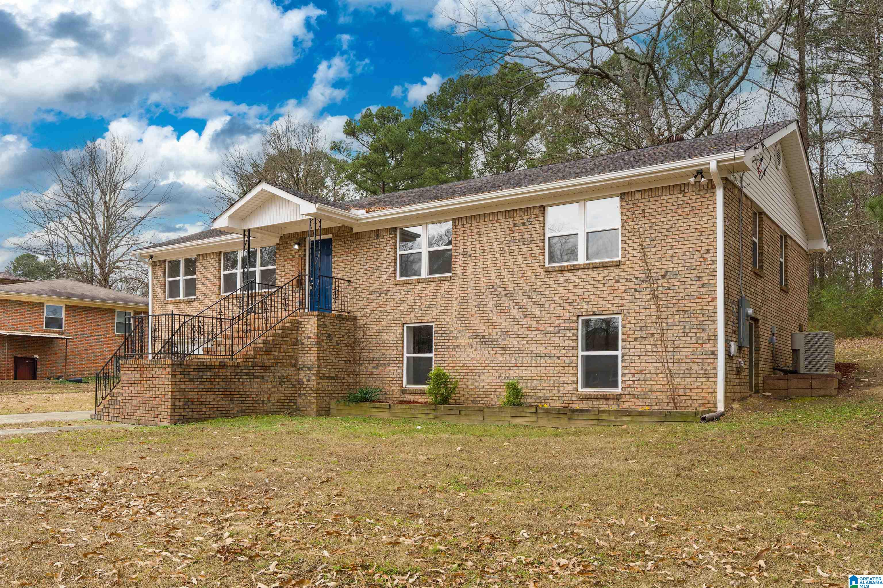 Homes for sale in Fultondale, AL | 1928 Walker Dr, Fultondale, AL 35068 | MLS# 21440121