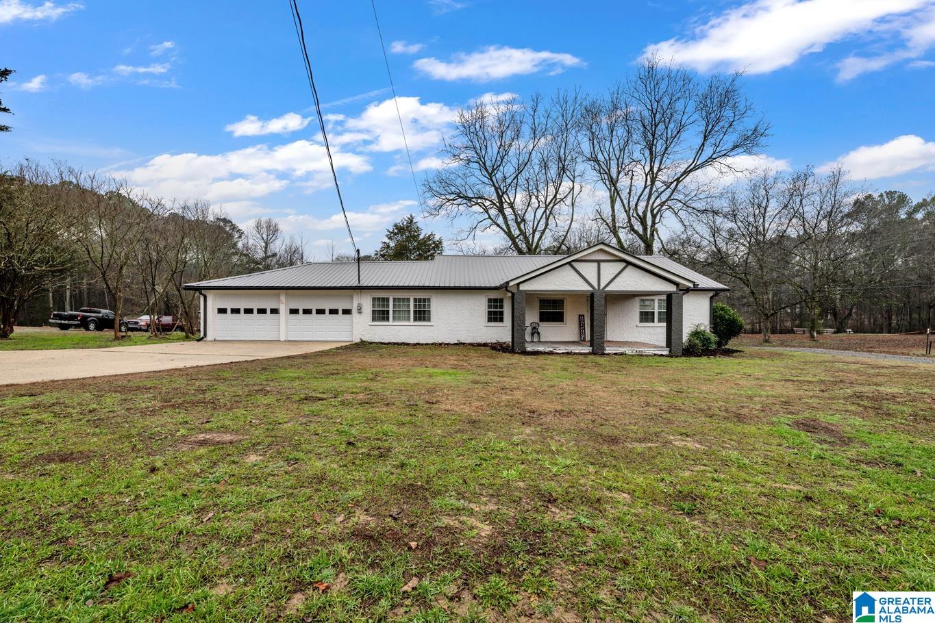 Homes for sale in Warrior, AL | 9718 Corner School Road, Warrior, AL 35180 | MLS# 21440140