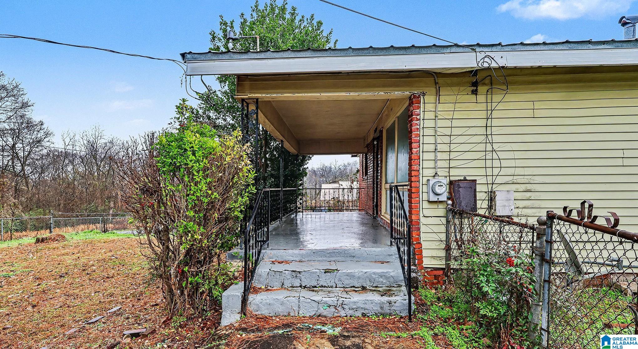 Homes for sale in Birmingham, AL | 3625 Grasselli Avenue, Birmingham, AL 35211 | MLS# 21440184