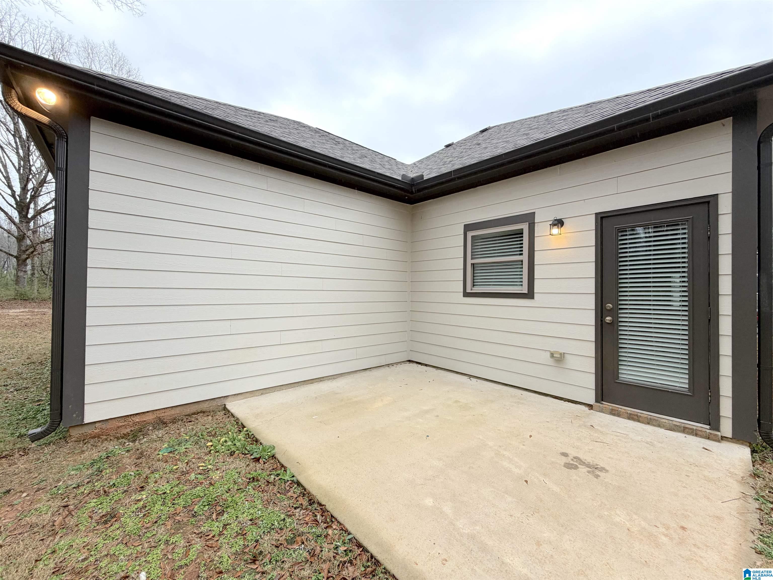 Homes for sale in Clanton, AL | 285 Avalon Way, Clanton, AL 35045 | MLS# 21440189