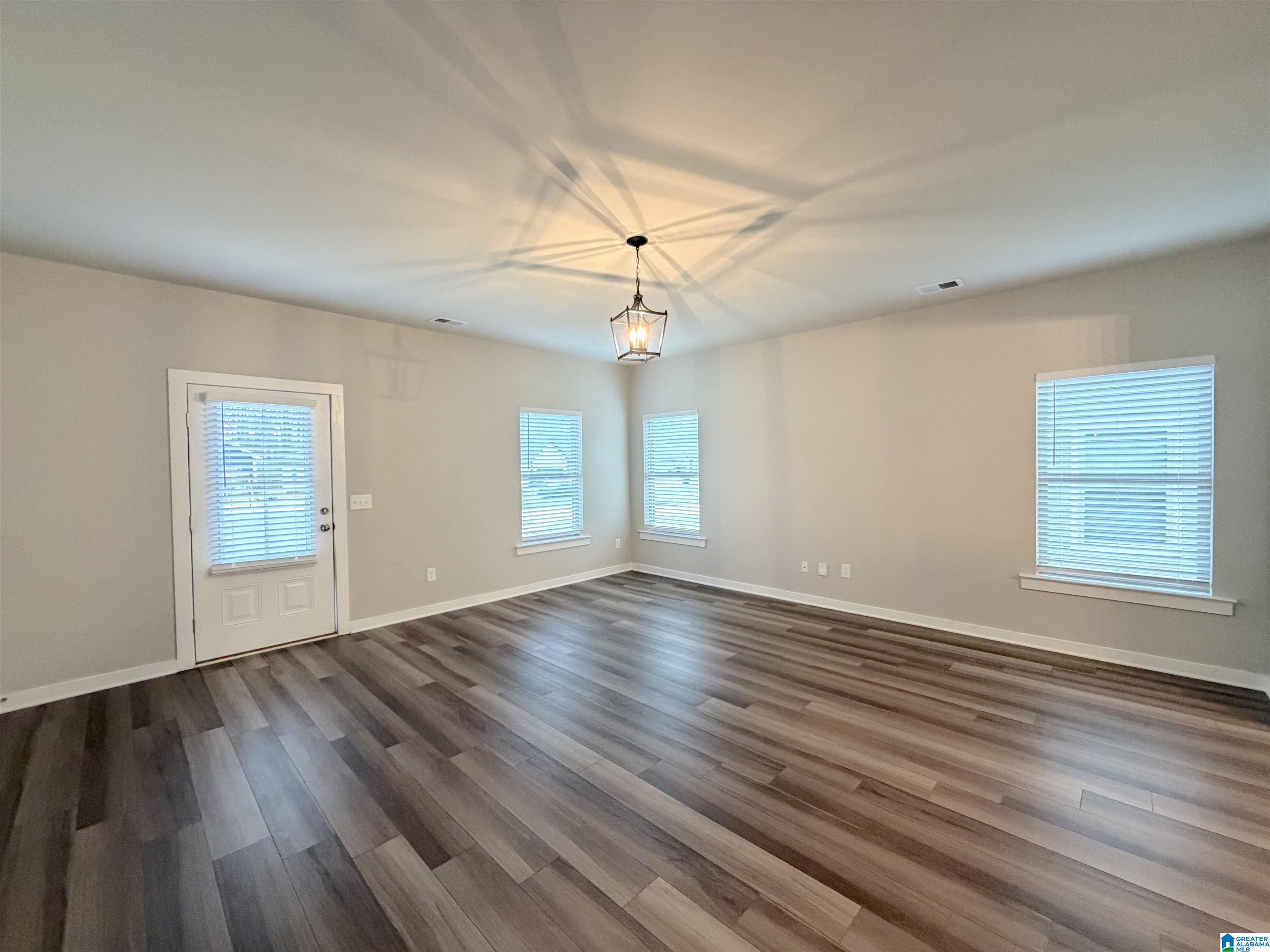 Homes for sale in Clanton, AL | 285 Avalon Way, Clanton, AL 35045 | MLS# 21440189