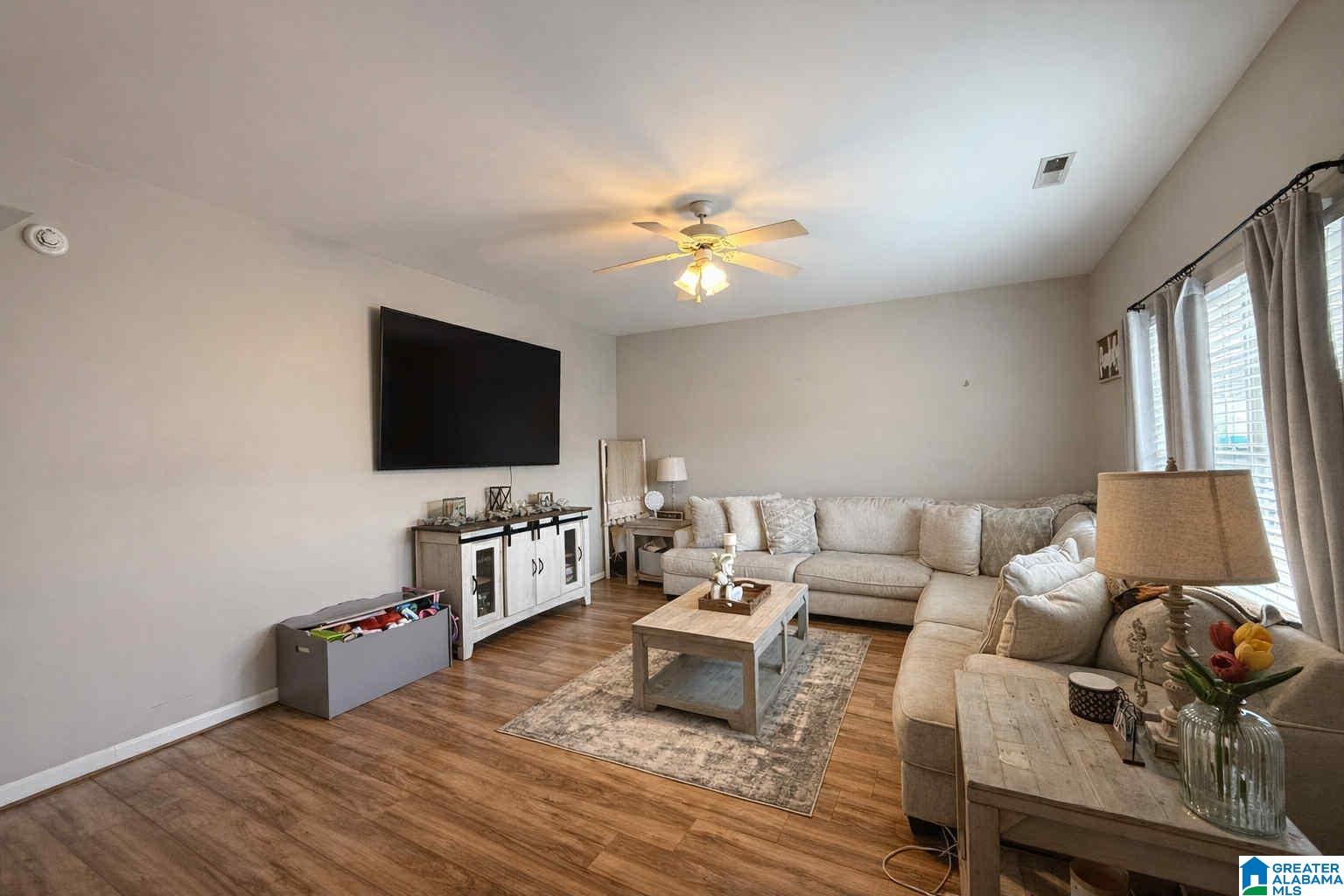 Homes for sale in Clanton, AL | 56 Park Dr S, Clanton, AL 35045 | MLS# 21440199