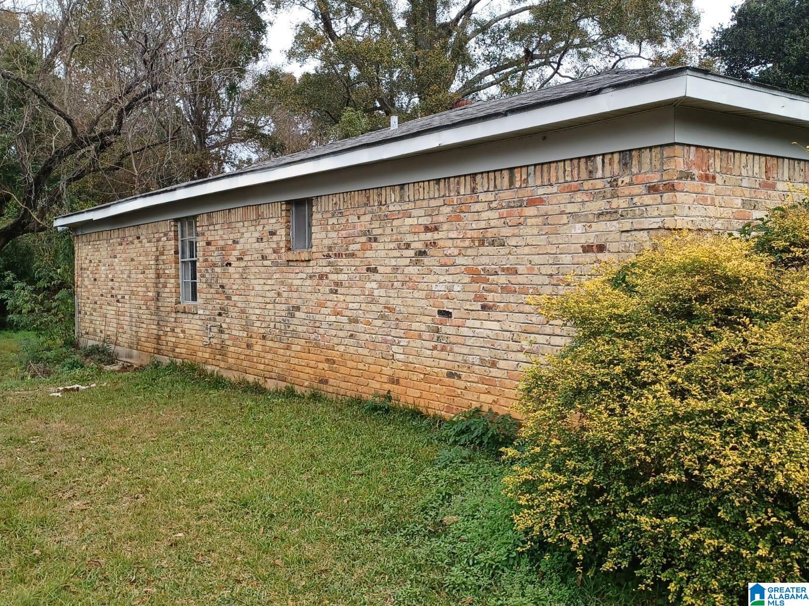 Homes for sale in Mobile, AL | 3614 Pleasant Valley Road, Mobile, AL 36609 | MLS# 21440236