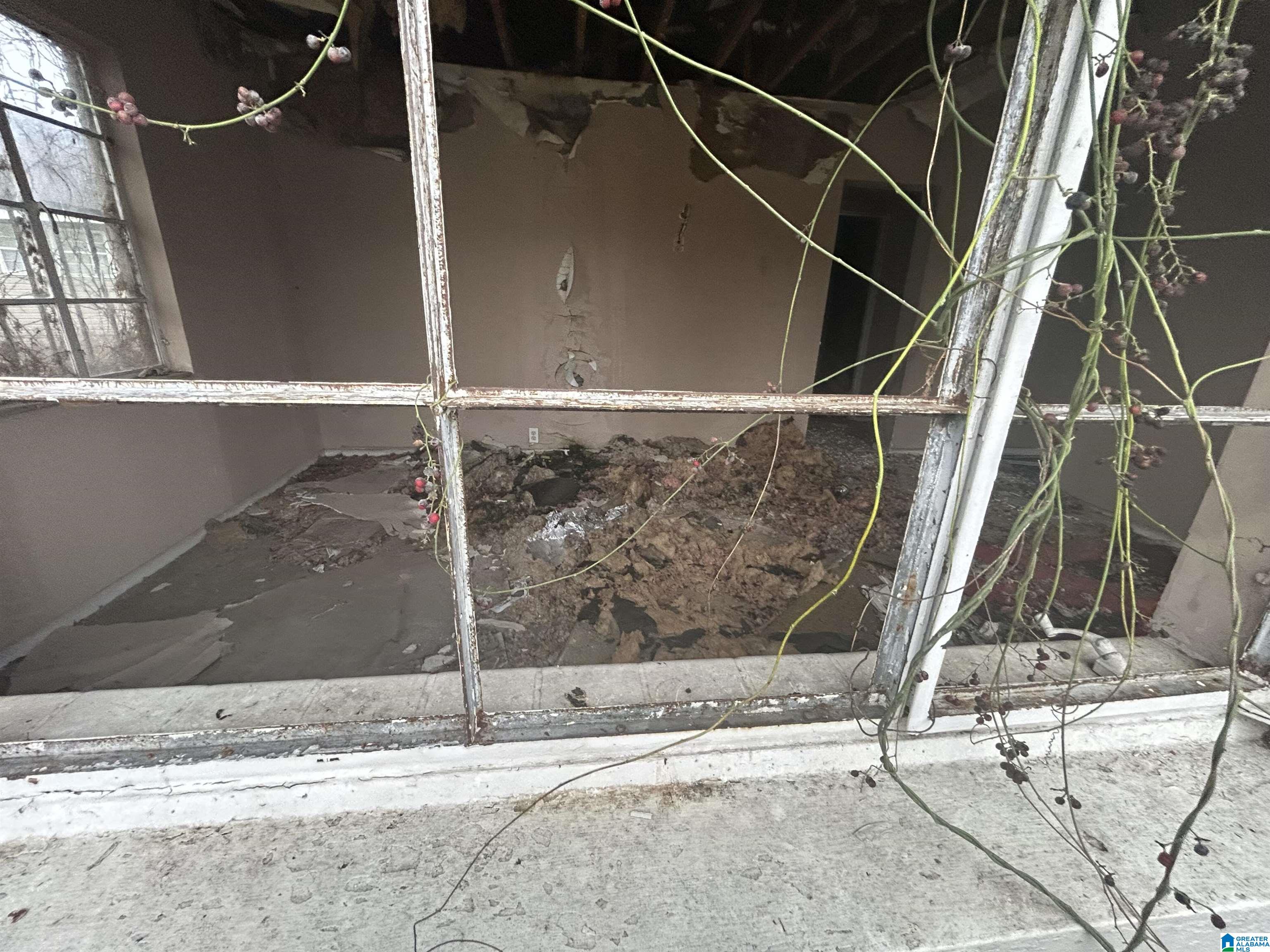 Homes for sale in Birmingham, AL | 1509 Burgin Avenue, Birmingham, AL 35208 | MLS# 21440295