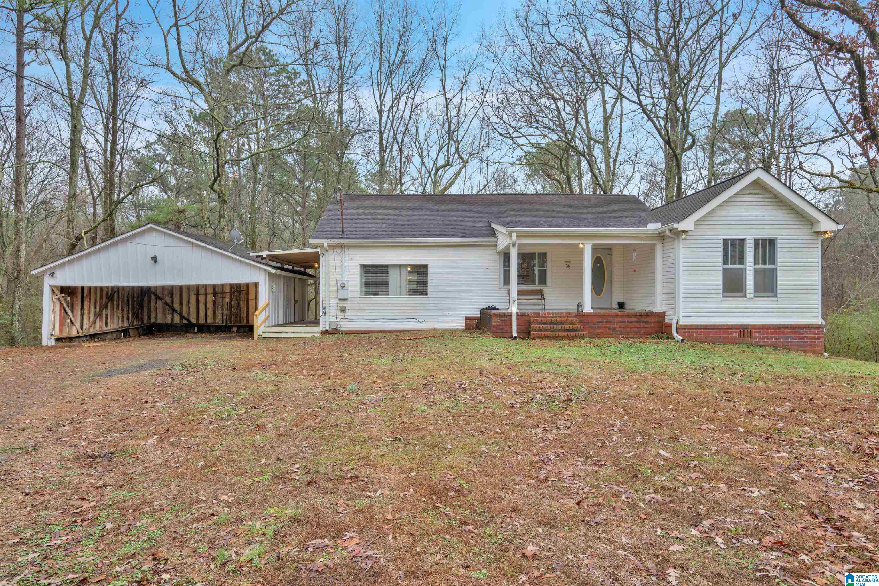 Homes for sale in Warrior, AL | 406 Trafford Road, Warrior, AL 35180 | MLS# 21440297