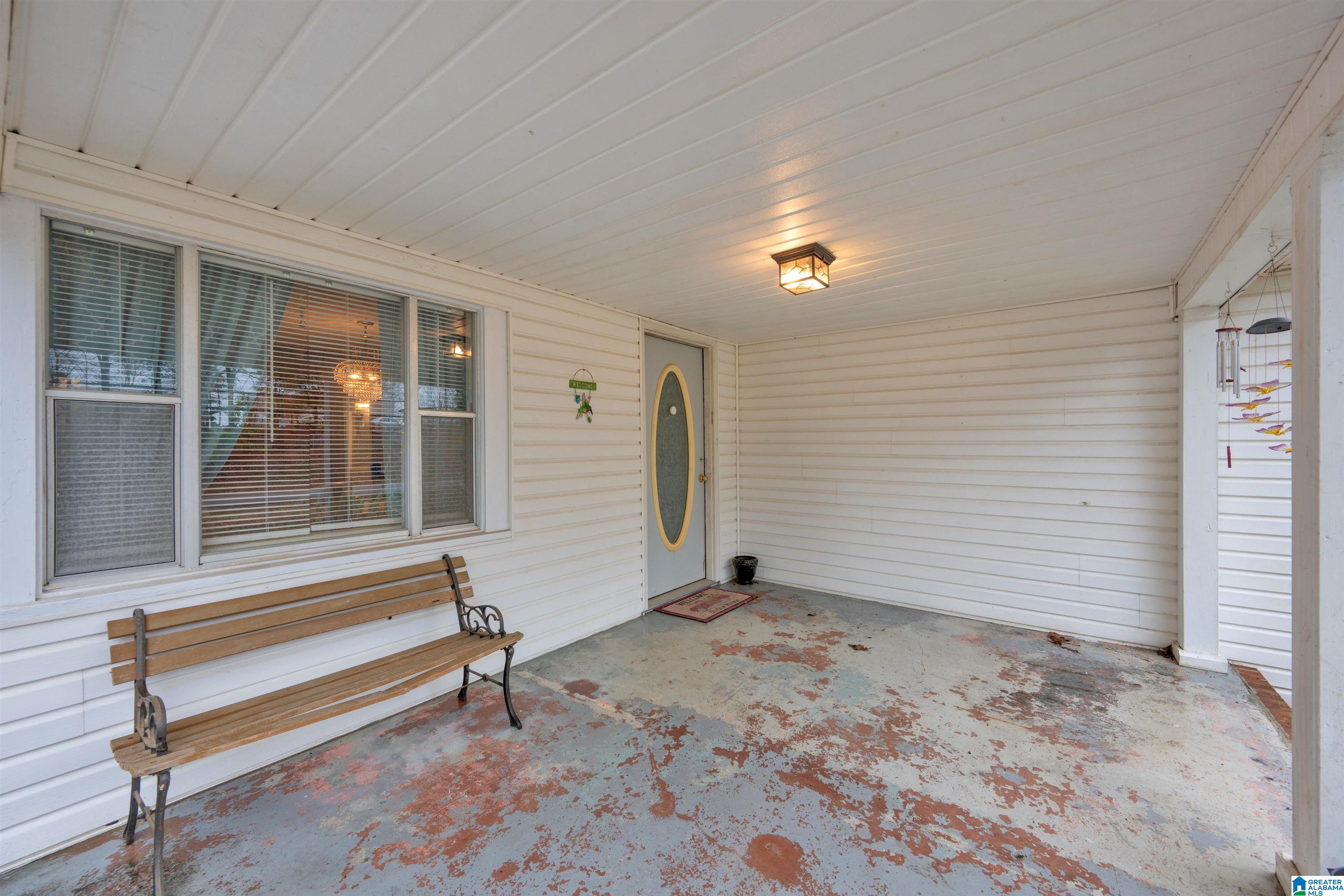 Homes for sale in Warrior, AL | 406 Trafford Road, Warrior, AL 35180 | MLS# 21440297