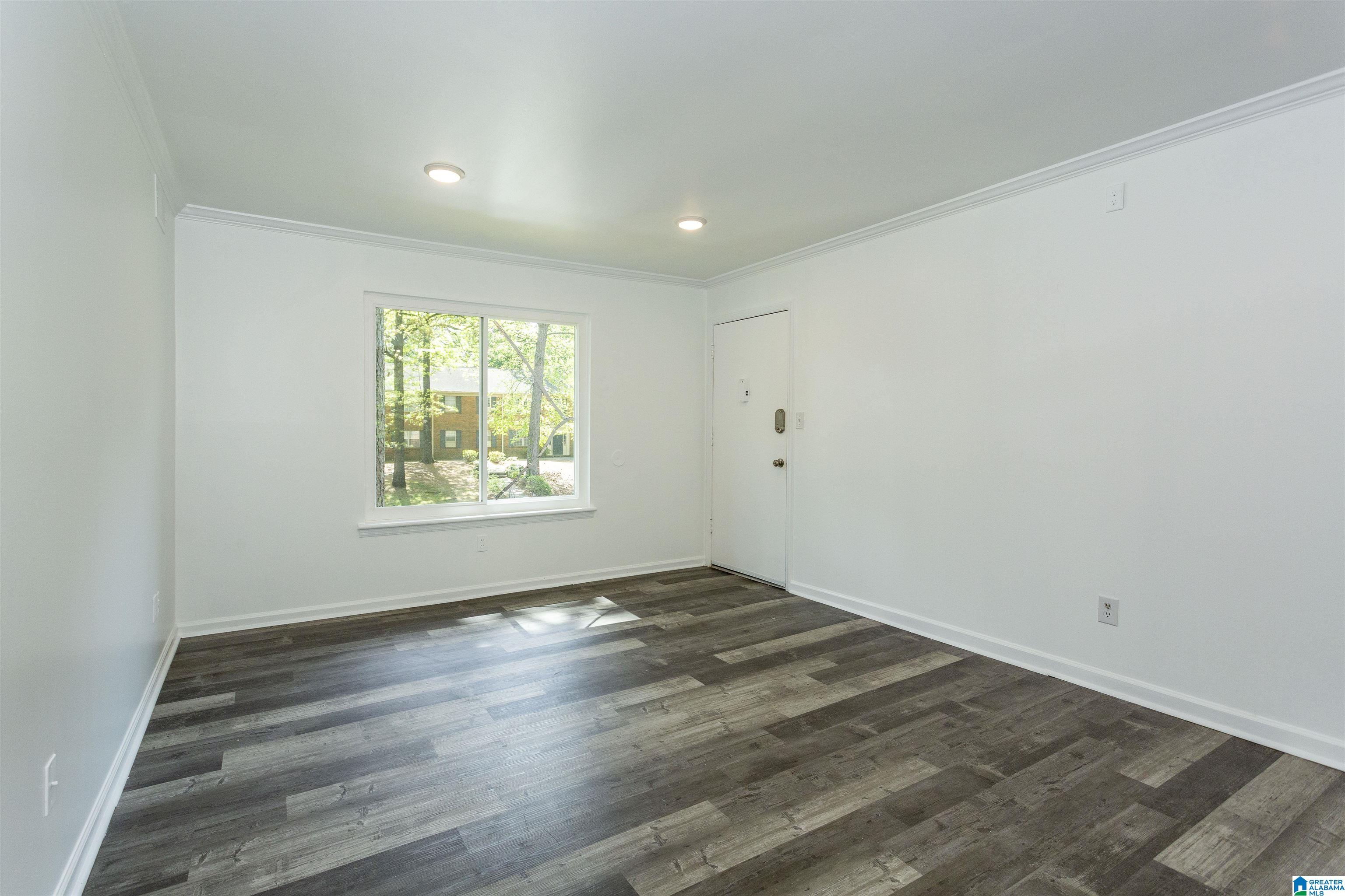 Homes for sale in Vestavia Hills, AL | 2061 Montreat Circle #D, Vestavia Hills, AL 35216 | MLS# 21440413