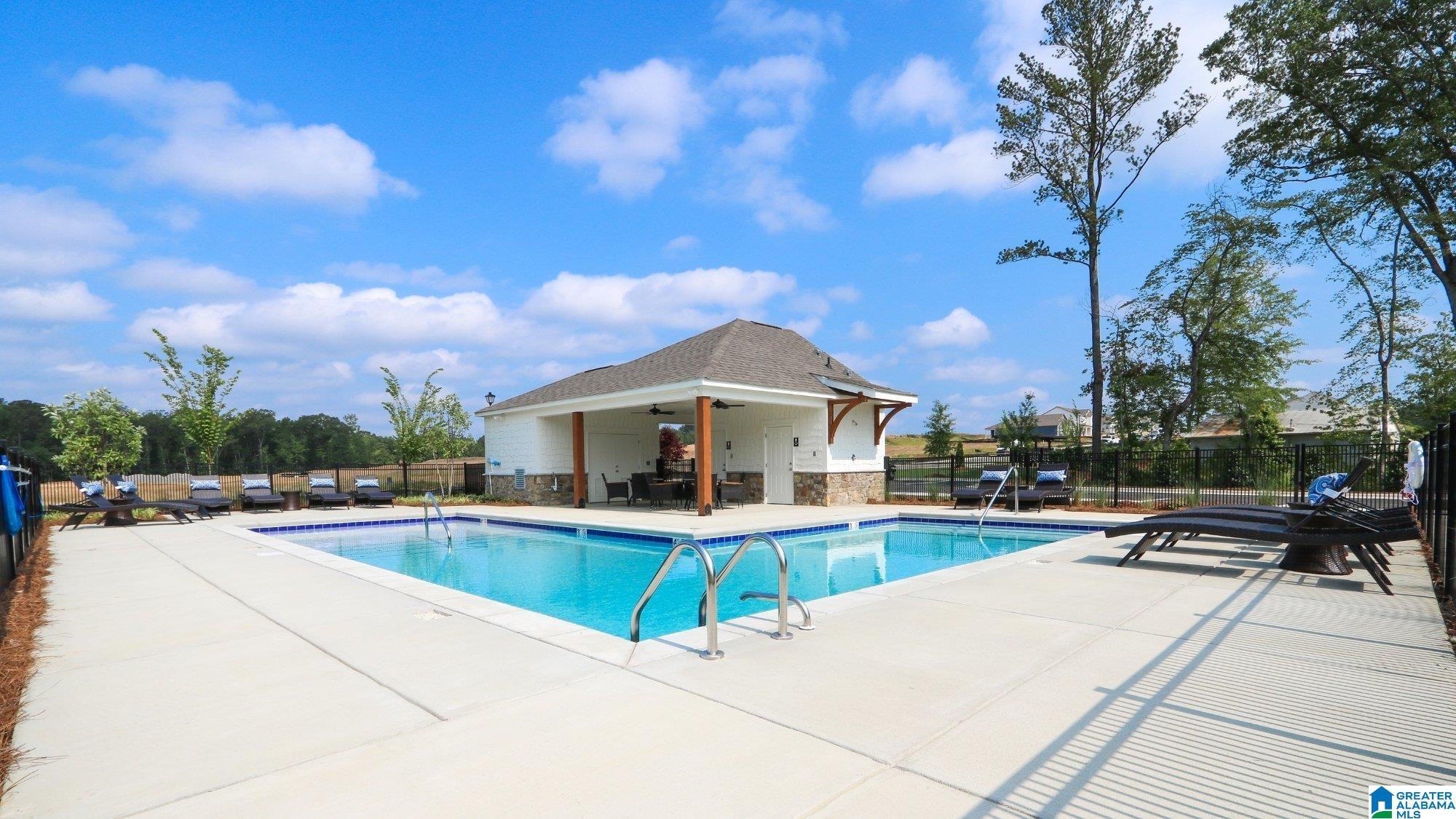 Homes for sale in Pell City, AL | 2045 Ogletree Pl, Pell City, AL 35125 | MLS# 21440445